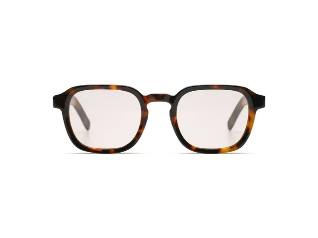 komono-knox-smoked-rum-peach-lunettes-de-soleil-photochromiques image 1