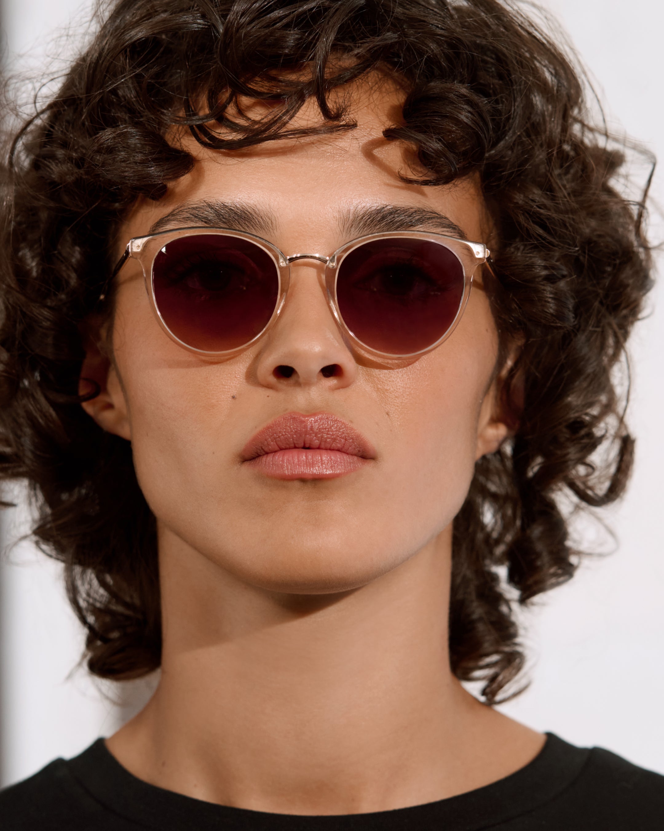 jimmy-fairly-la-peach-lunettes-de-soleil-papillon-roses-en-ac-tate-et-acier-inox image 2