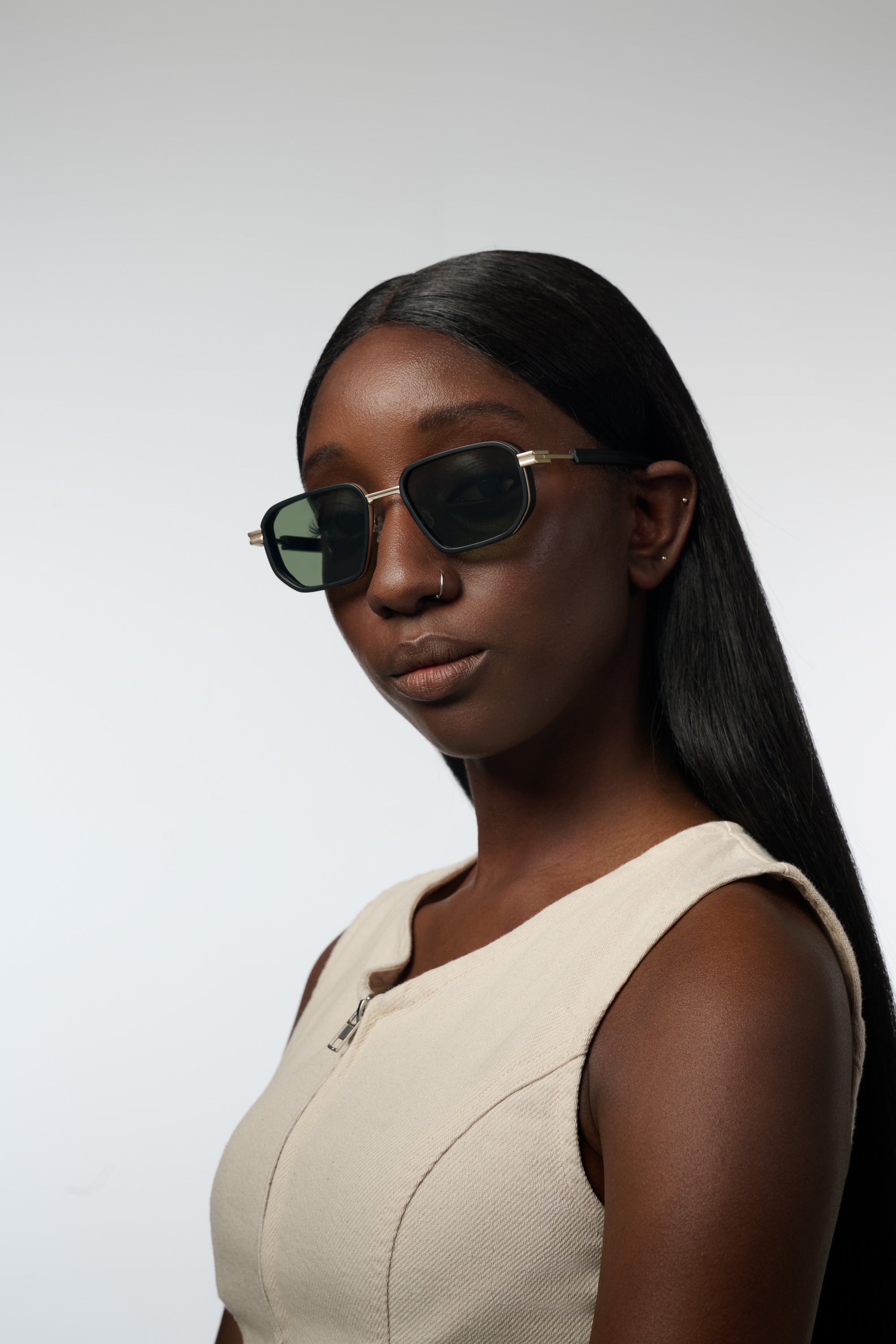 komono-harvey-white-gold-black-lunettes-de-soleil-collection-nouvelle-g-n-ration image 3
