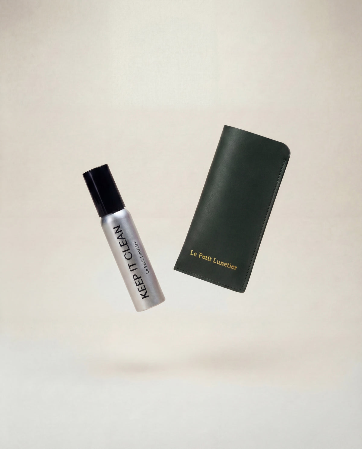 le-petit-lunetier-pochette-en-cuir-verte-spray image 1