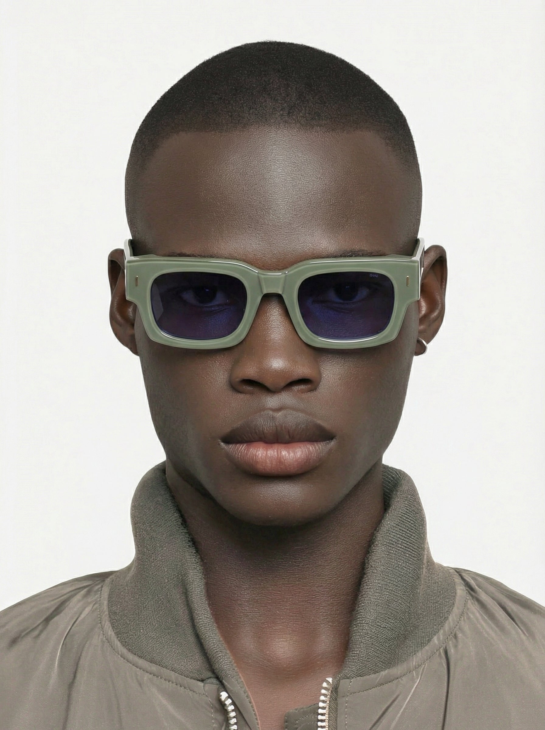 komono-dakota-green-pebble-lunettes-de-soleil-vert-paillet image 4