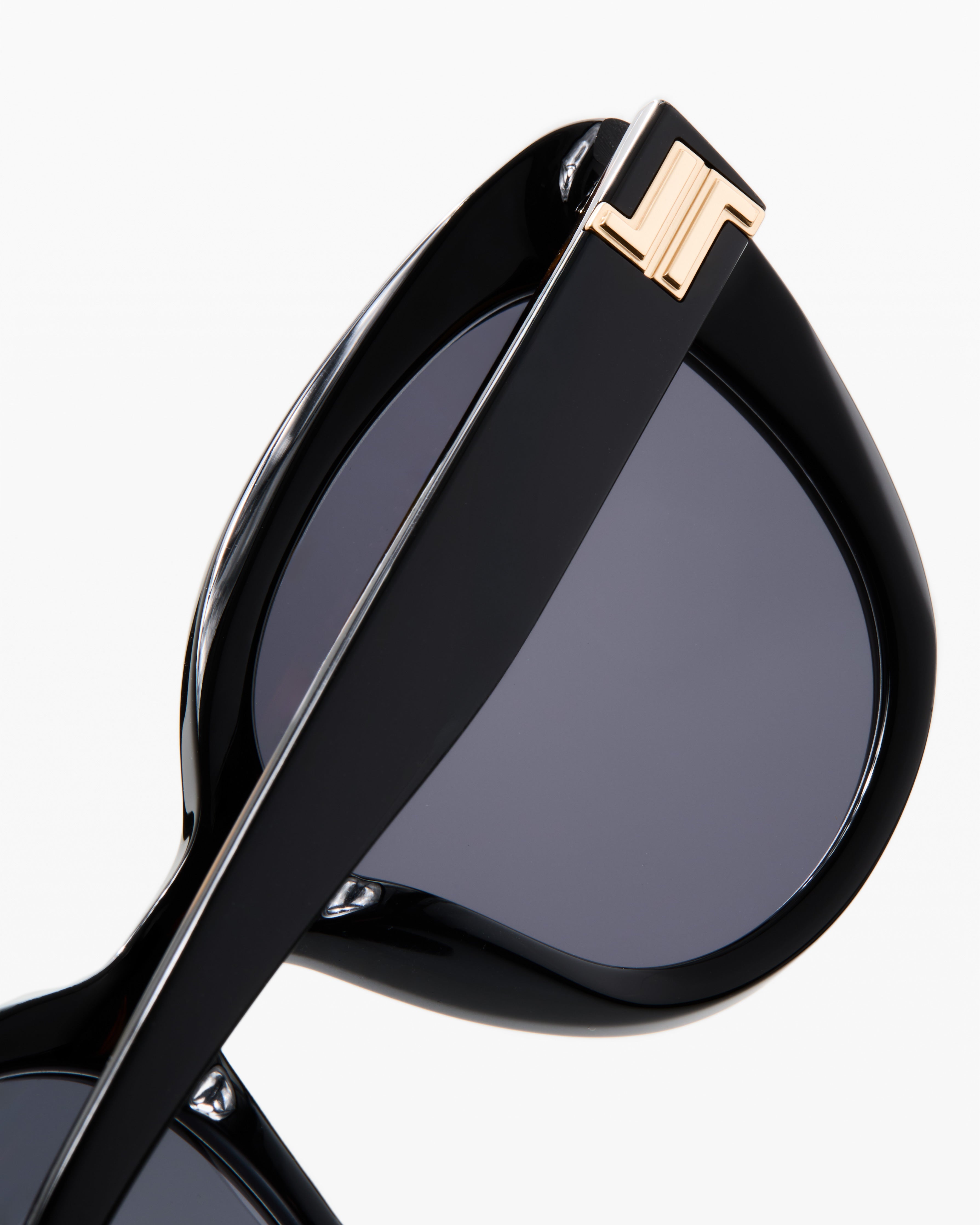jimmy-fairly-la-sofia-lunettes-de-soleil-papillon-cat-gorie-3-en-ac-tate-noir-fe image 5