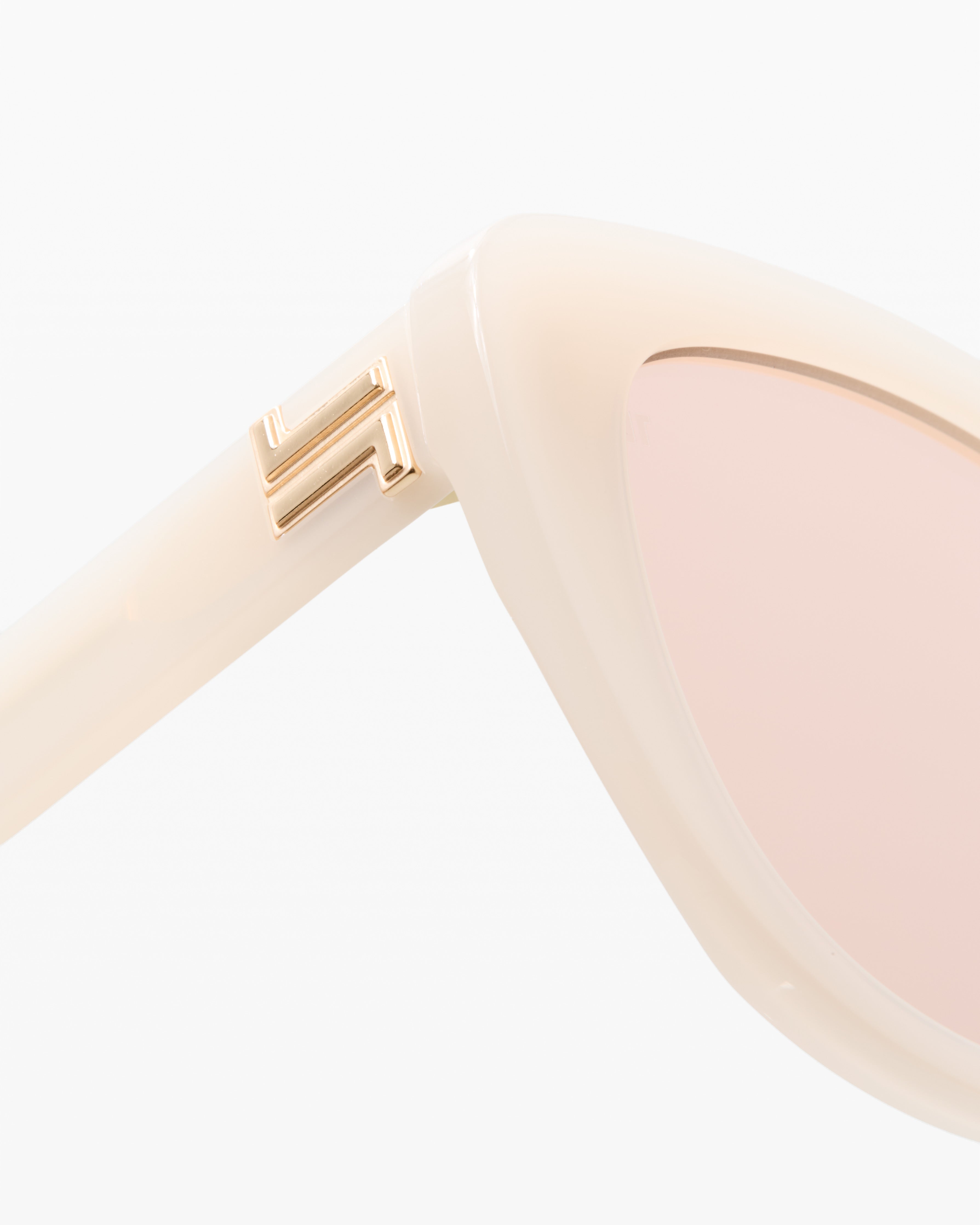 jimmy-fairly-la-sofia-lunettes-de-soleil-papillon-en-ac-tate-ivoire-taille-m-fem image 3