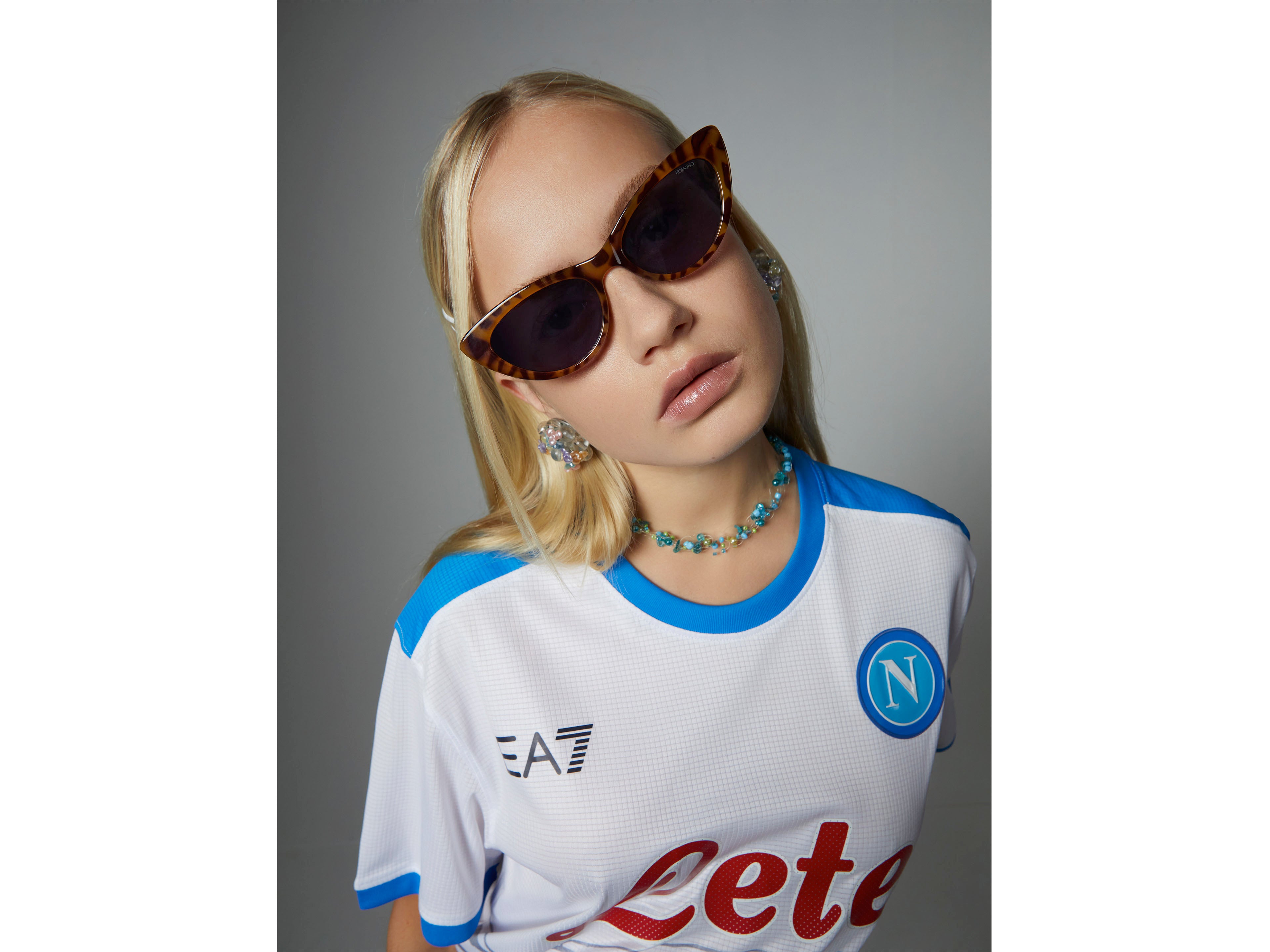 komono-rosie-aquatic-sands-lunettes-de-soleil-il-de-chat image 3