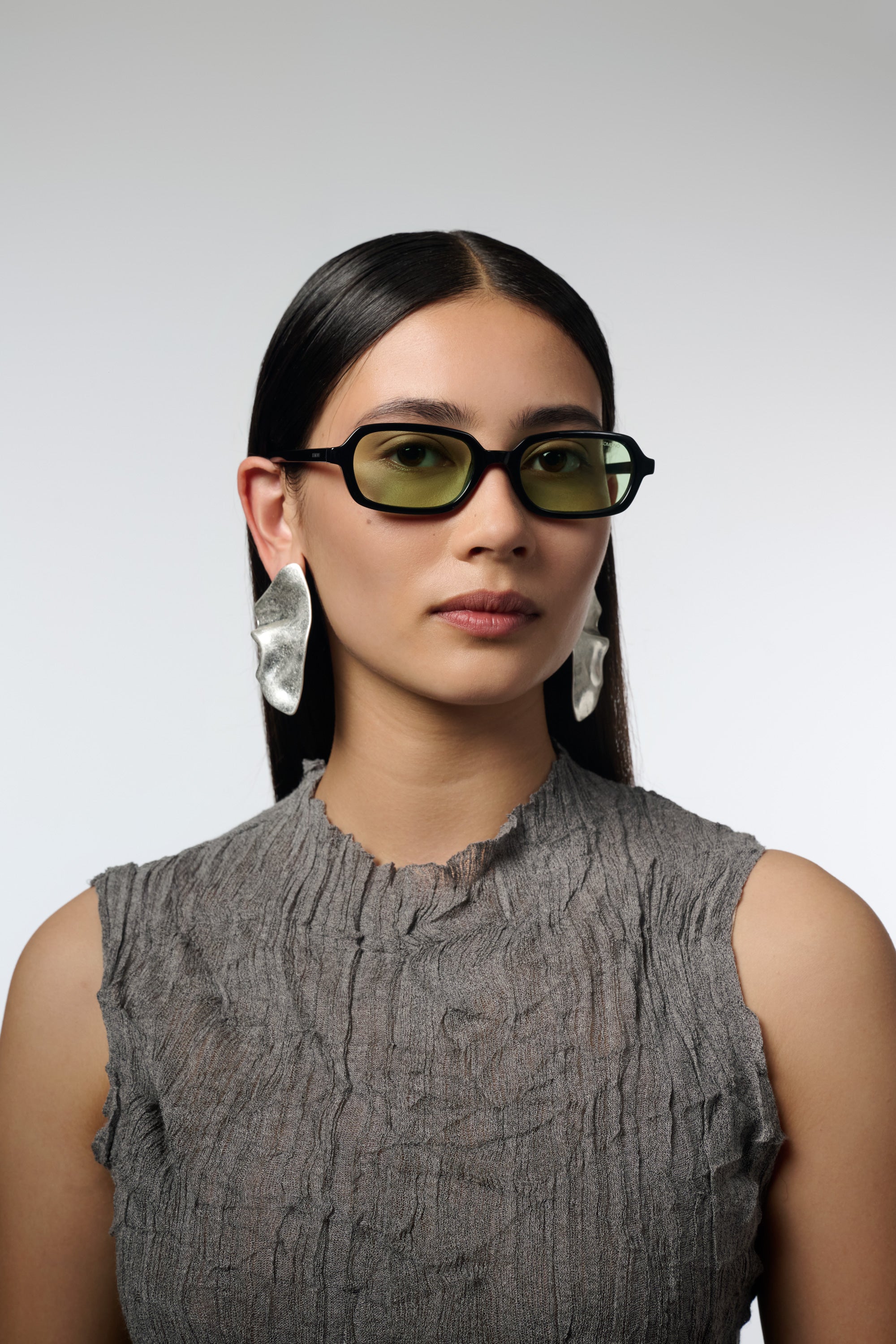 komono-hayden-black-celadon-lunettes-de-soleil image 5