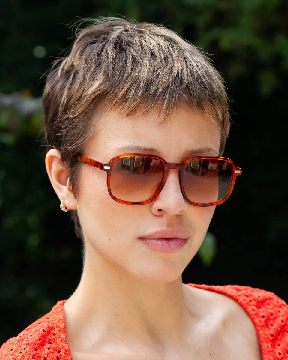 le-petit-lunetier-lupin-caille-clair-lunettes-de-soleil-rectangulaires-en-ac-tat image 1