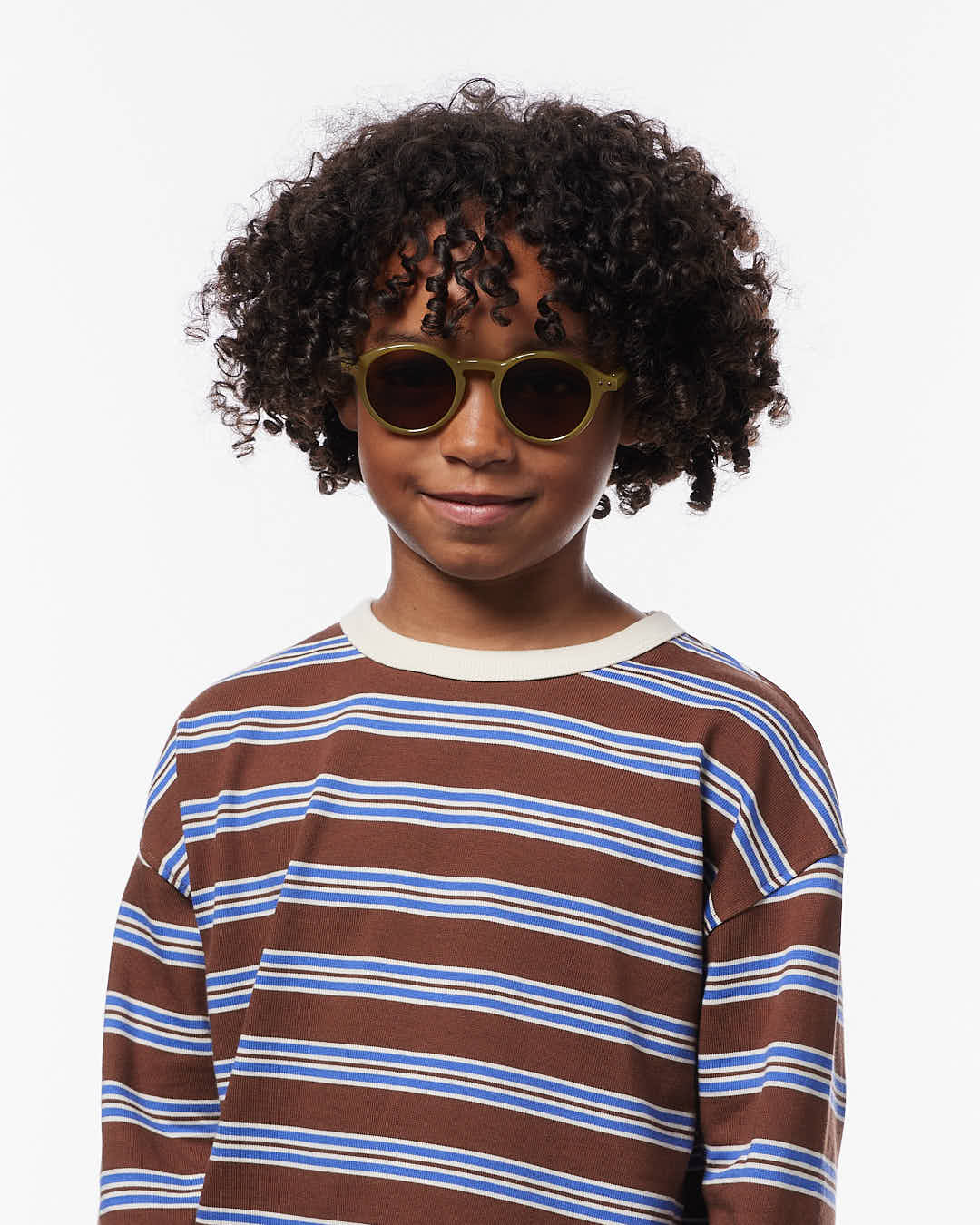 izipizi-child-d-lunettes-de-soleil-enfant-bleu-marine-polarized image 7