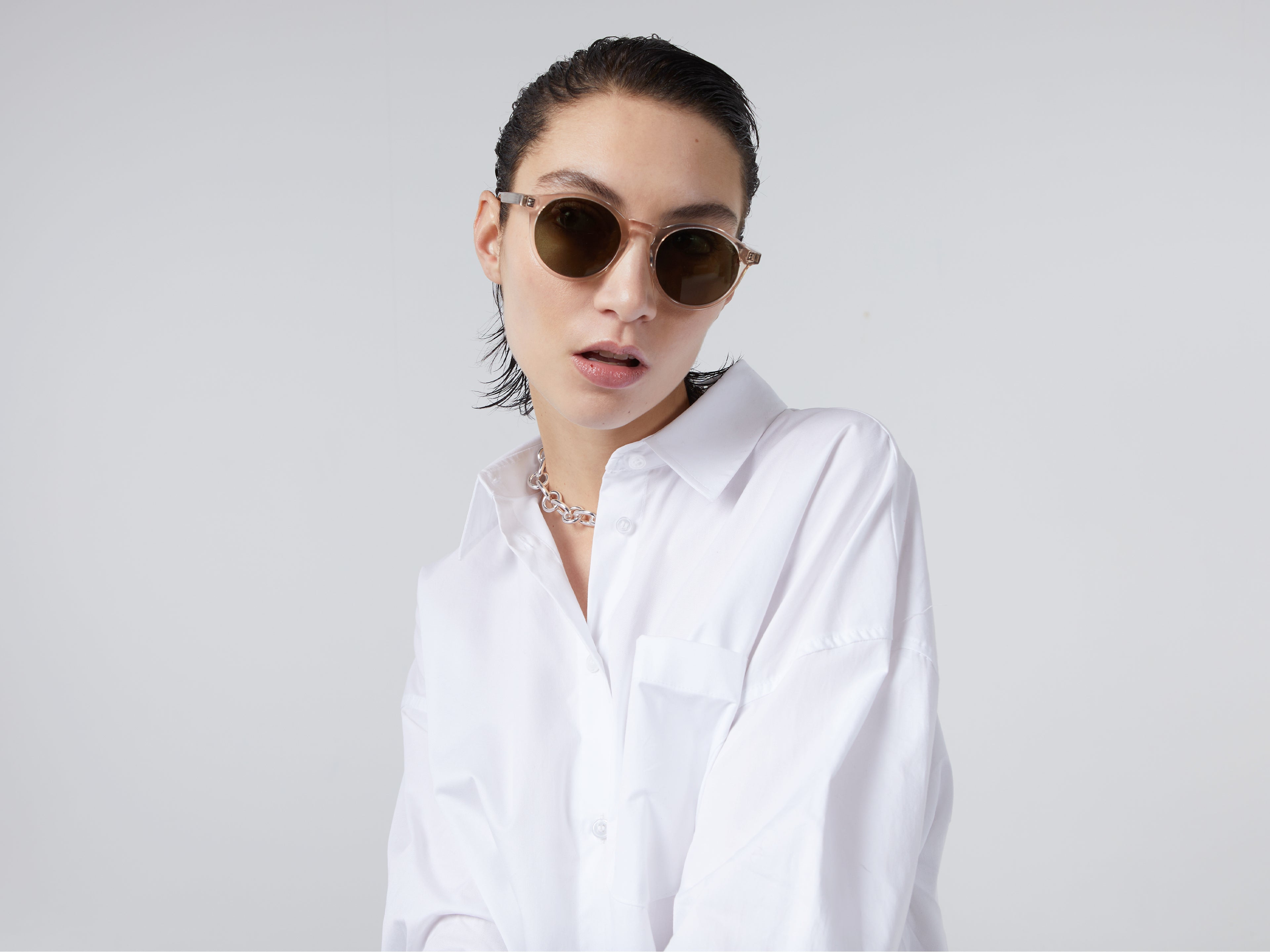 lunettes-de-soleil-komono-archie-champagne image 3