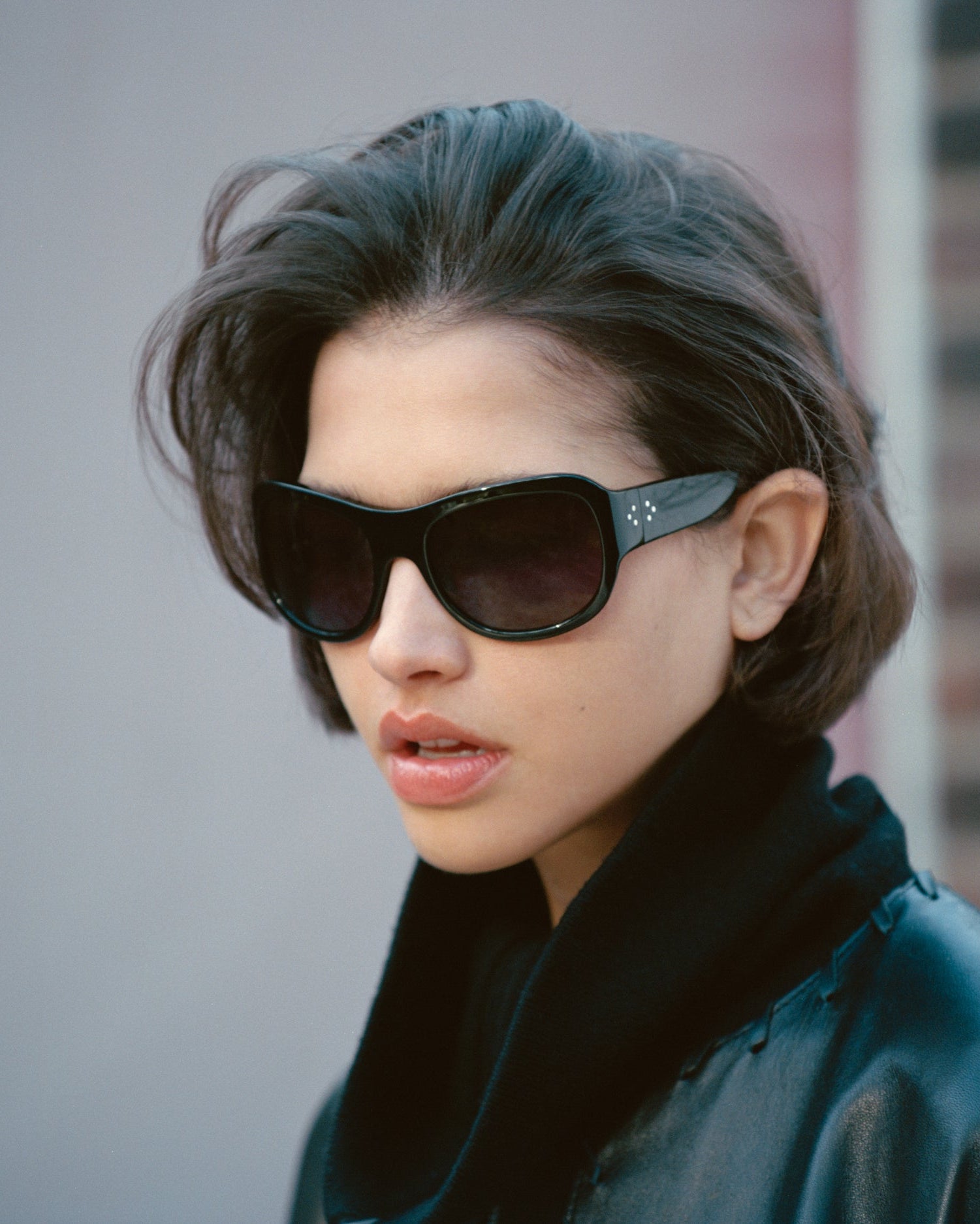 jimmy-fairly-la-aela-lunettes-de-soleil-aviateur-oversize-noir-ac-tate-verres-ca image 7