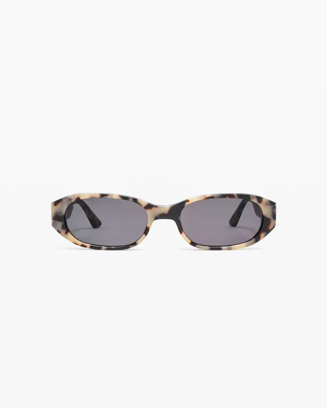 jimmy-fairly-la-studio-09-lunettes-de-soleil-rectangulaire-cr-me-femme-look-90s image 1
