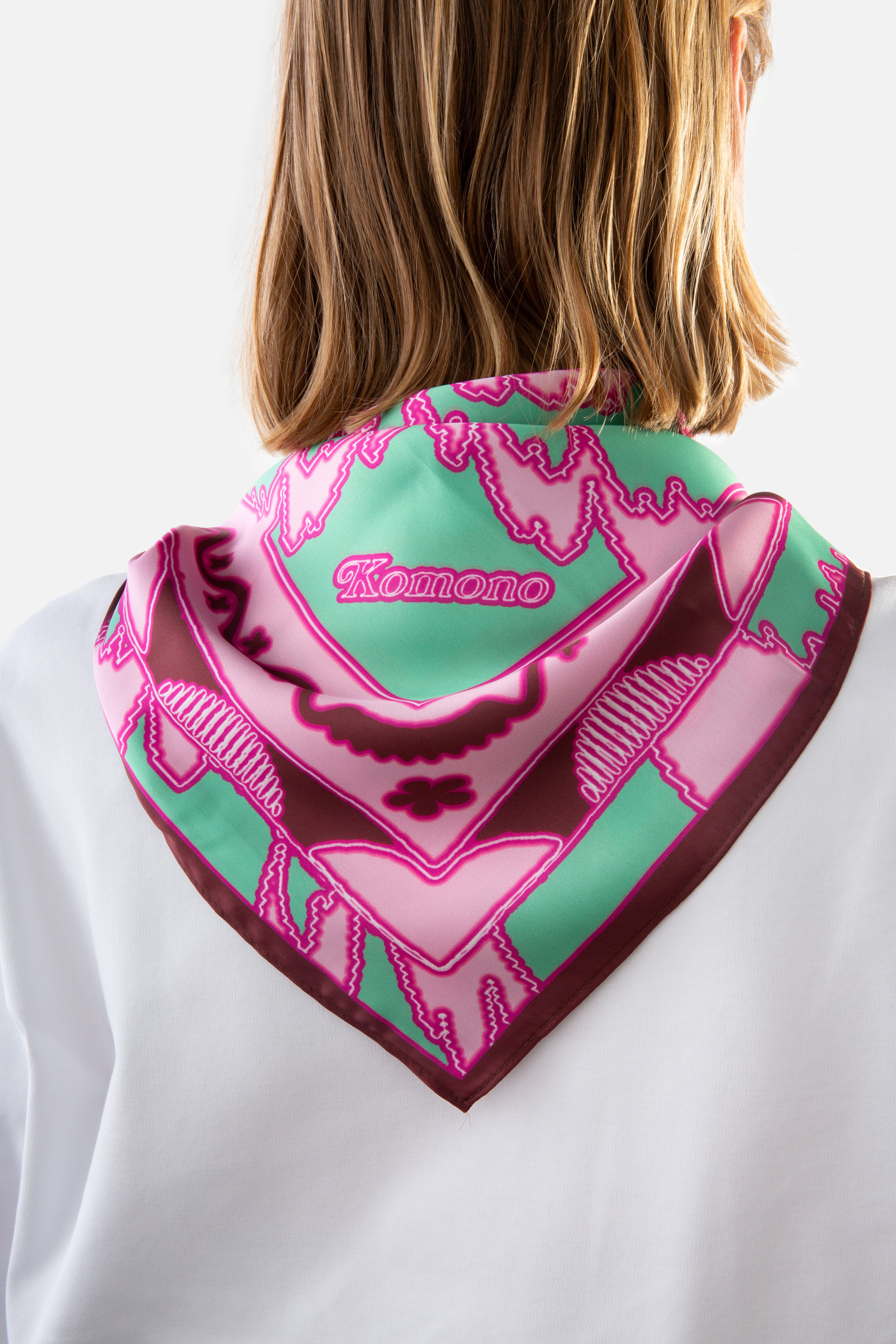 komono-mycelium-shawl-ch-le-mycelium image 2