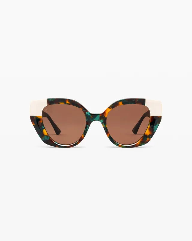 jimmy-fairly-la-isaura-lunettes-de-soleil-femme-papillon-en-ac-tate-vertes image 1