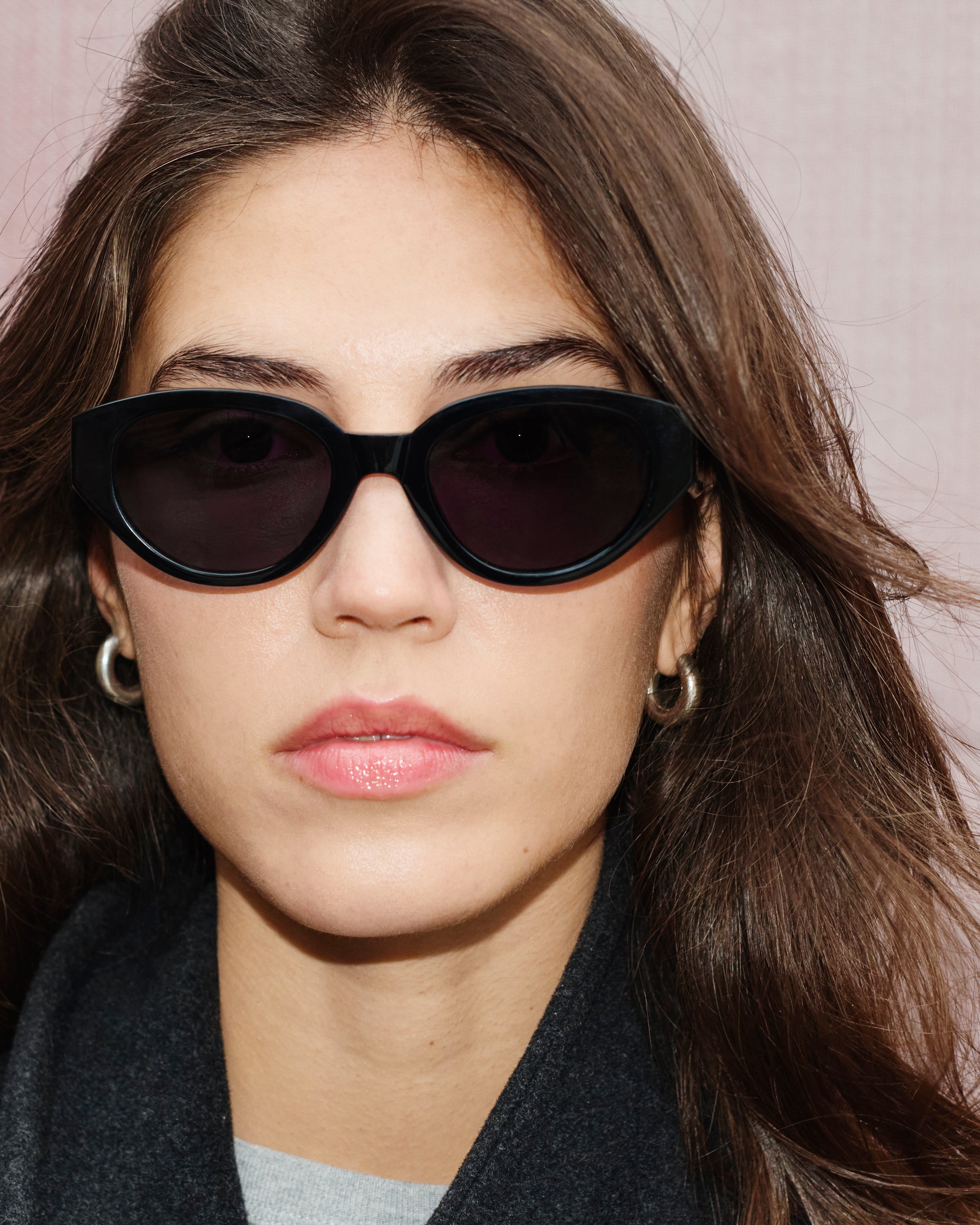 jimmy-fairly-la-meli-lunettes-de-soleil-papillon-en-ac-tate-noir-taille-m image 2