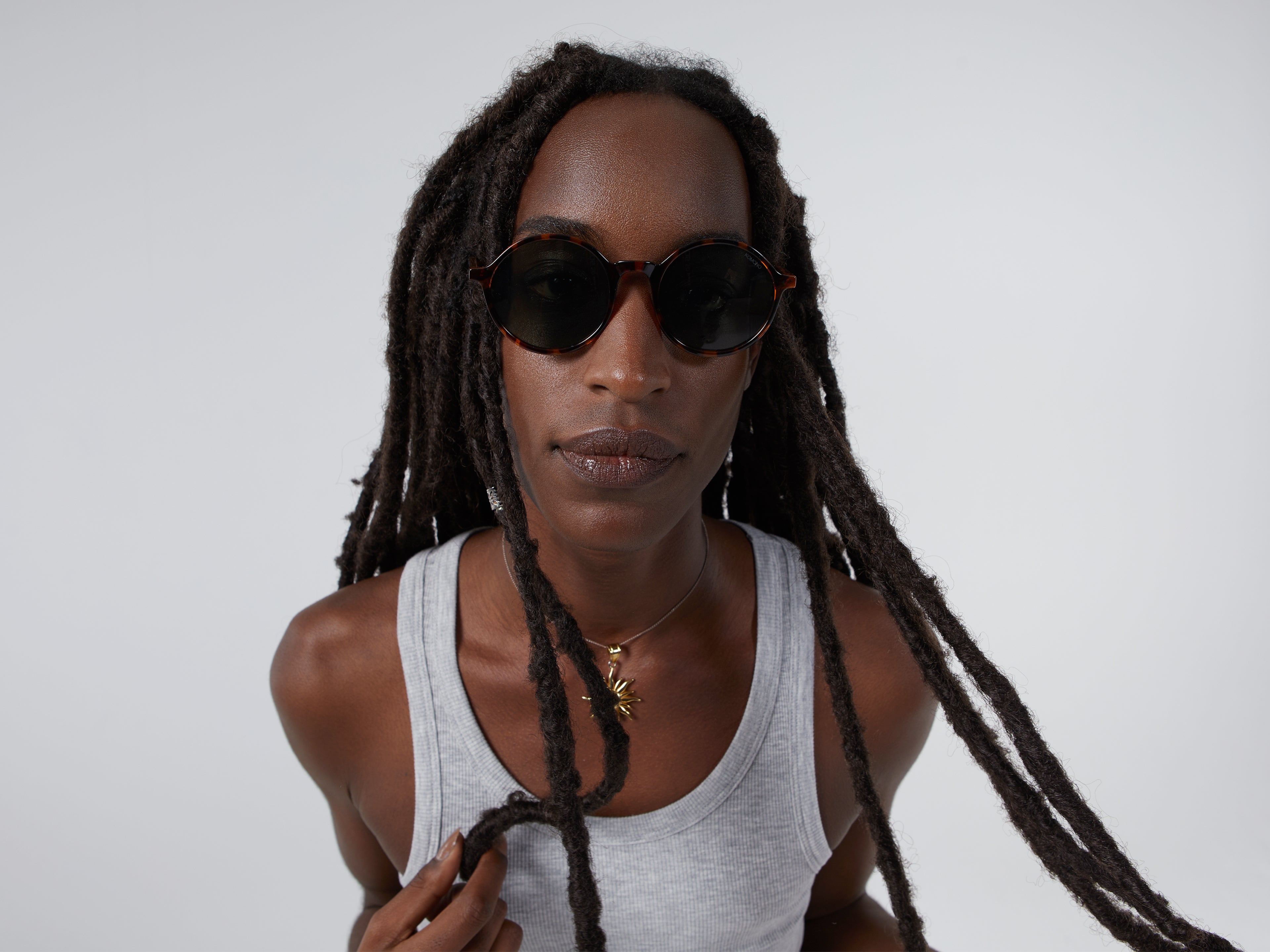 komono-madison-tortoise-lunettes-de-soleil-rondes-caille image 4
