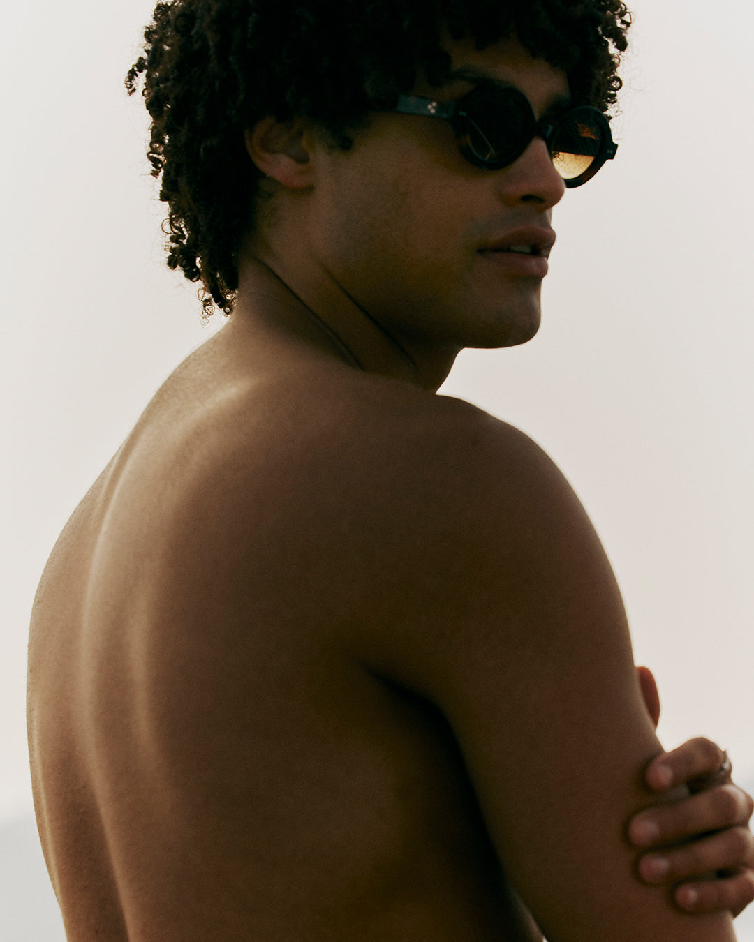 jimmy-fairly-la-iva-jf-colors-lunettes-de-soleil-mixte-ovale-caille-fonc-e image 4