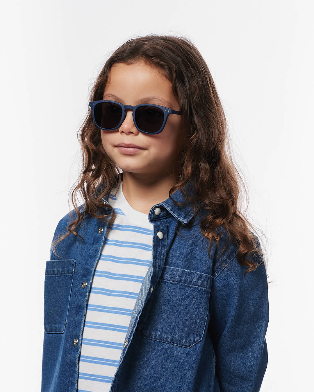 izipizi-child-e-navy-blue-polarized-lunettes-de-soleil-enfant-polaris-es-bleu-ma image 6