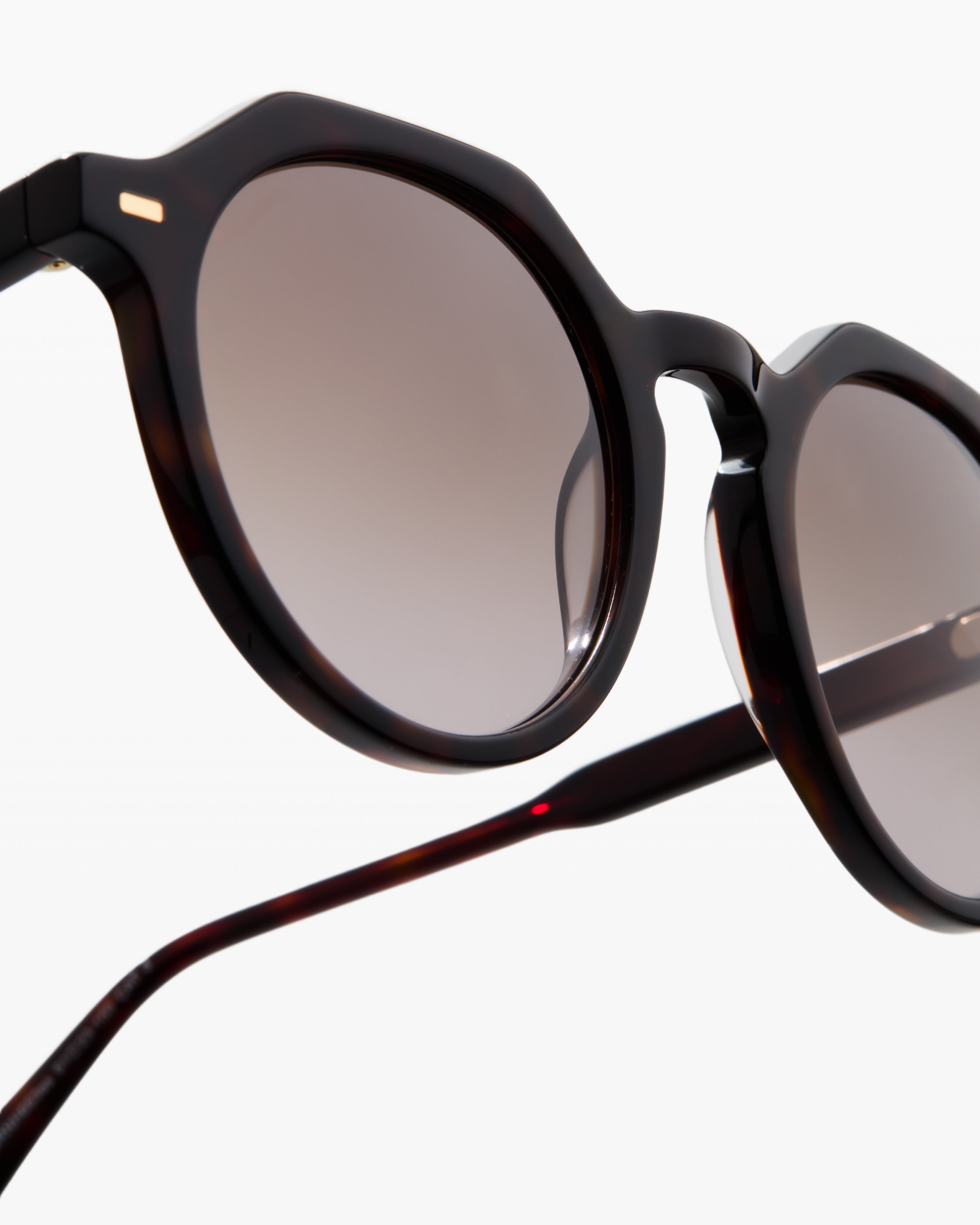 jimmy-fairly-la-coolio-l-lunettes-de-soleil-rondes-en-ac-tate-caille-fonc-e-tail image 2