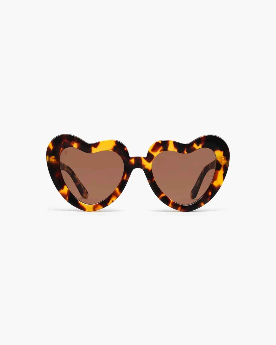 jimmy-fairly-la-coeur-lunettes-de-soleil-coeur-oversize-femme-caille image 1