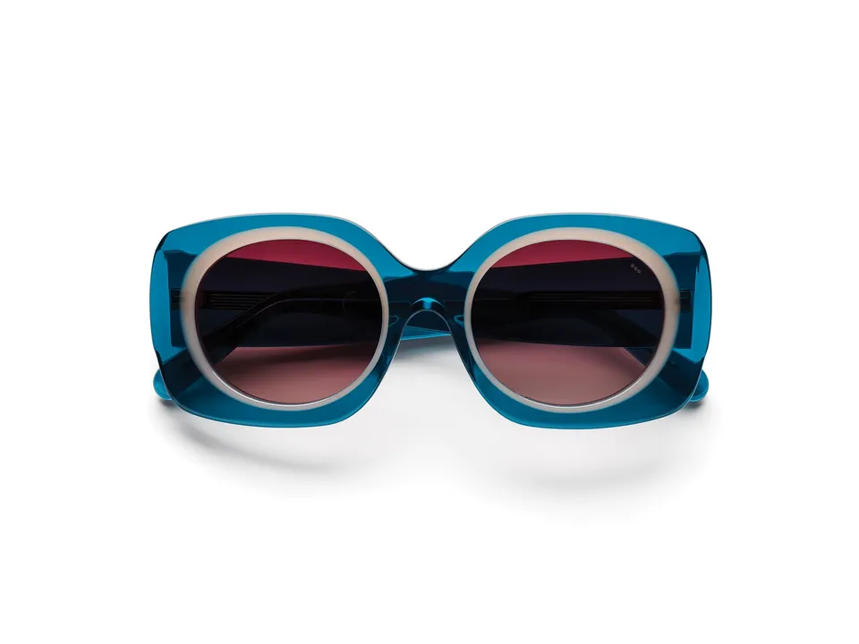 komono-mariah-seaside-blush-lunettes-de-soleil-carr-es image 1