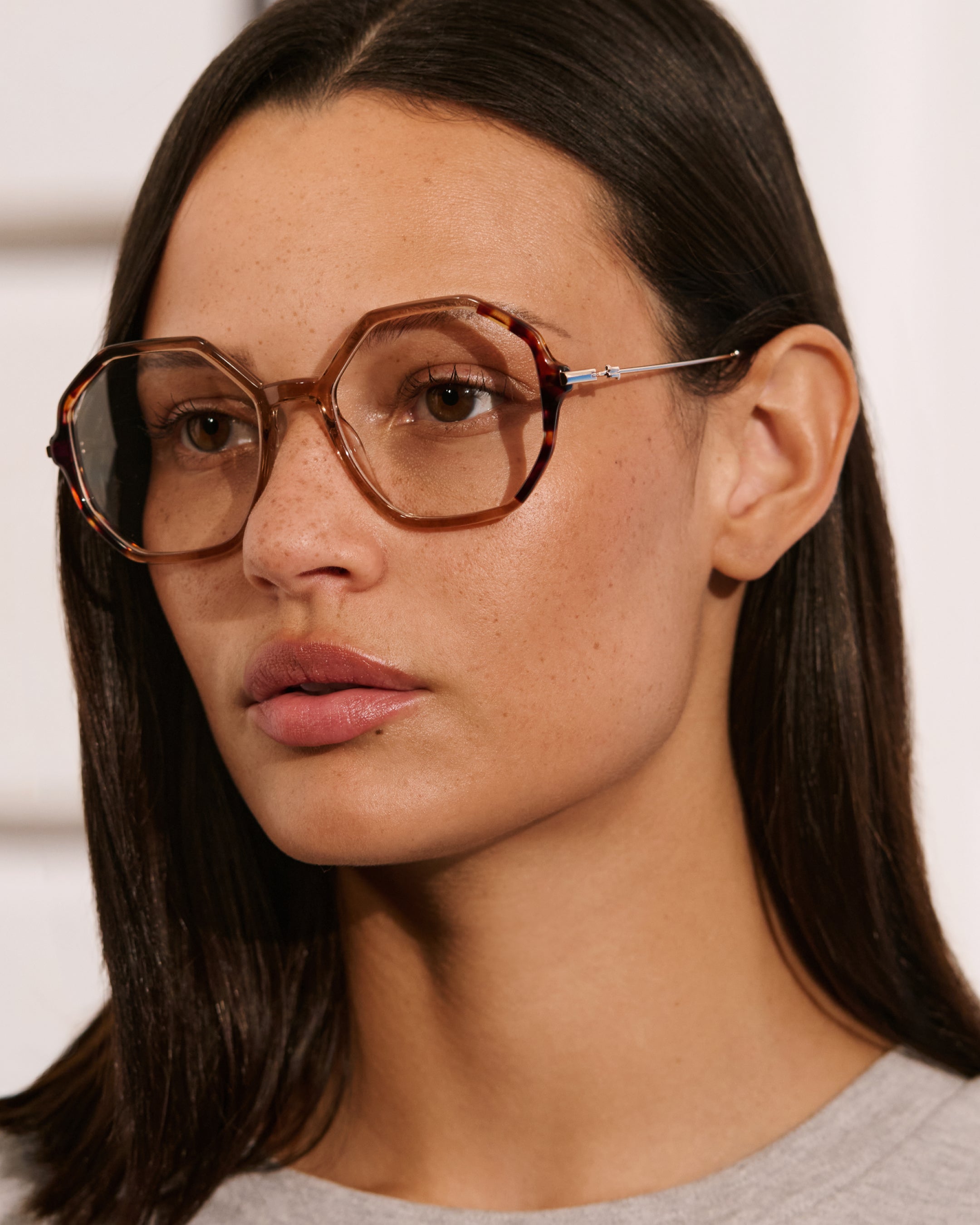 jimmy-fairly-la-dora-lunettes-de-vue-hexagonales-ac-tate-et-acier-inoxydable-fem image 4