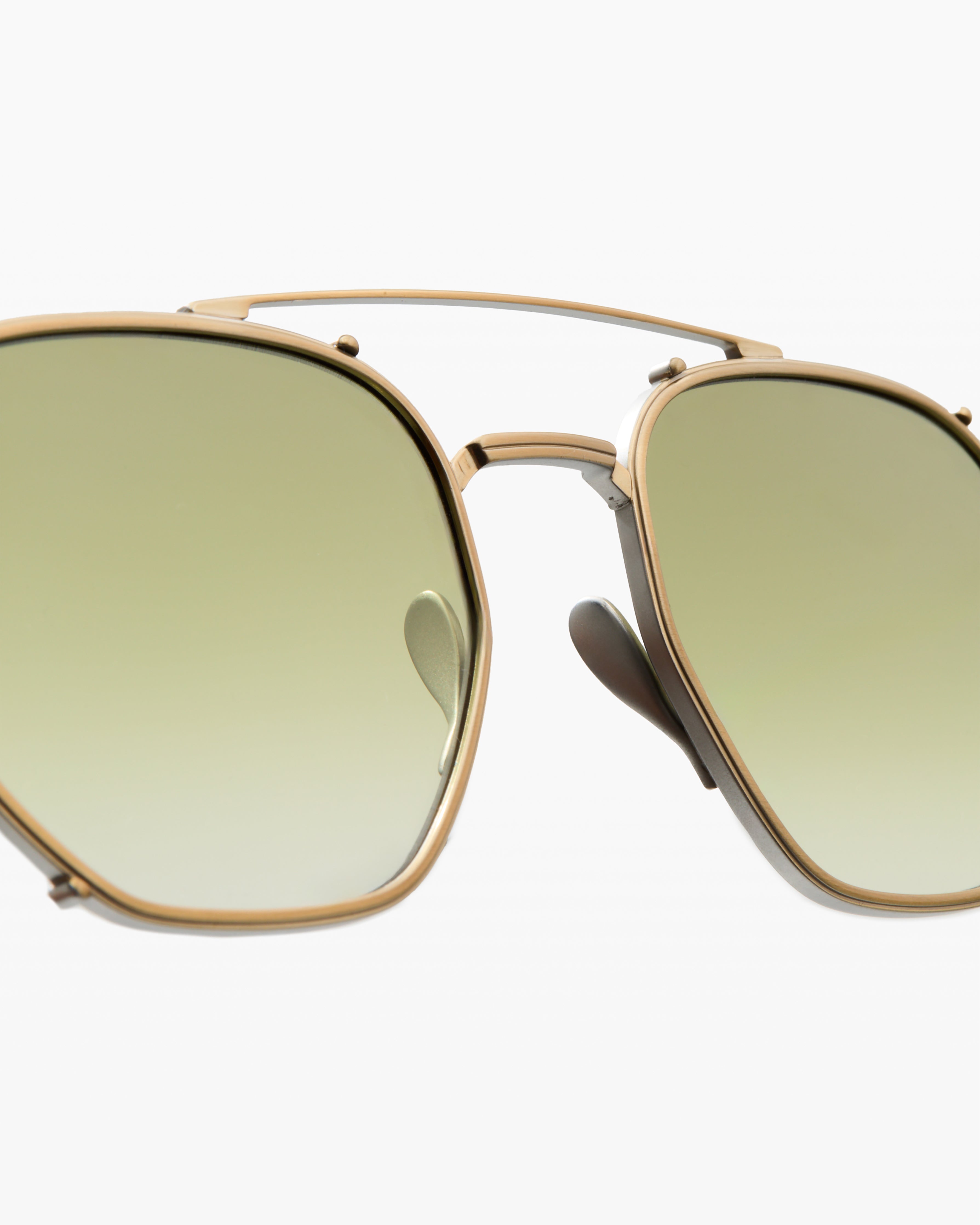 jimmy-fairly-la-porto-lunettes-de-soleil-aviateur-titane-dor-homme-taille-m image 4
