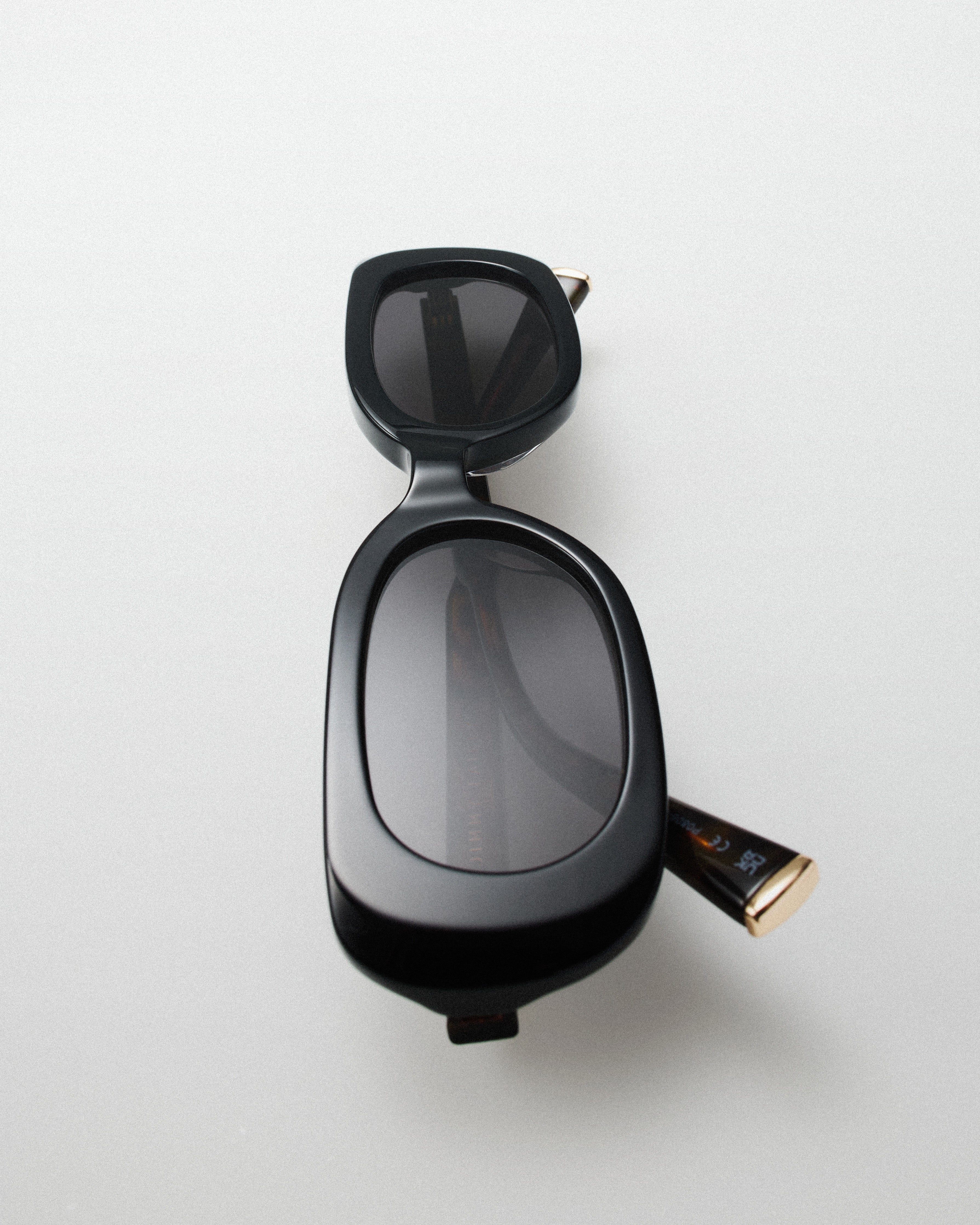 jimmy-fairly-la-yana-lunettes-de-soleil-rectangulaires-oversize-en-ac-tate-de-ce image 3