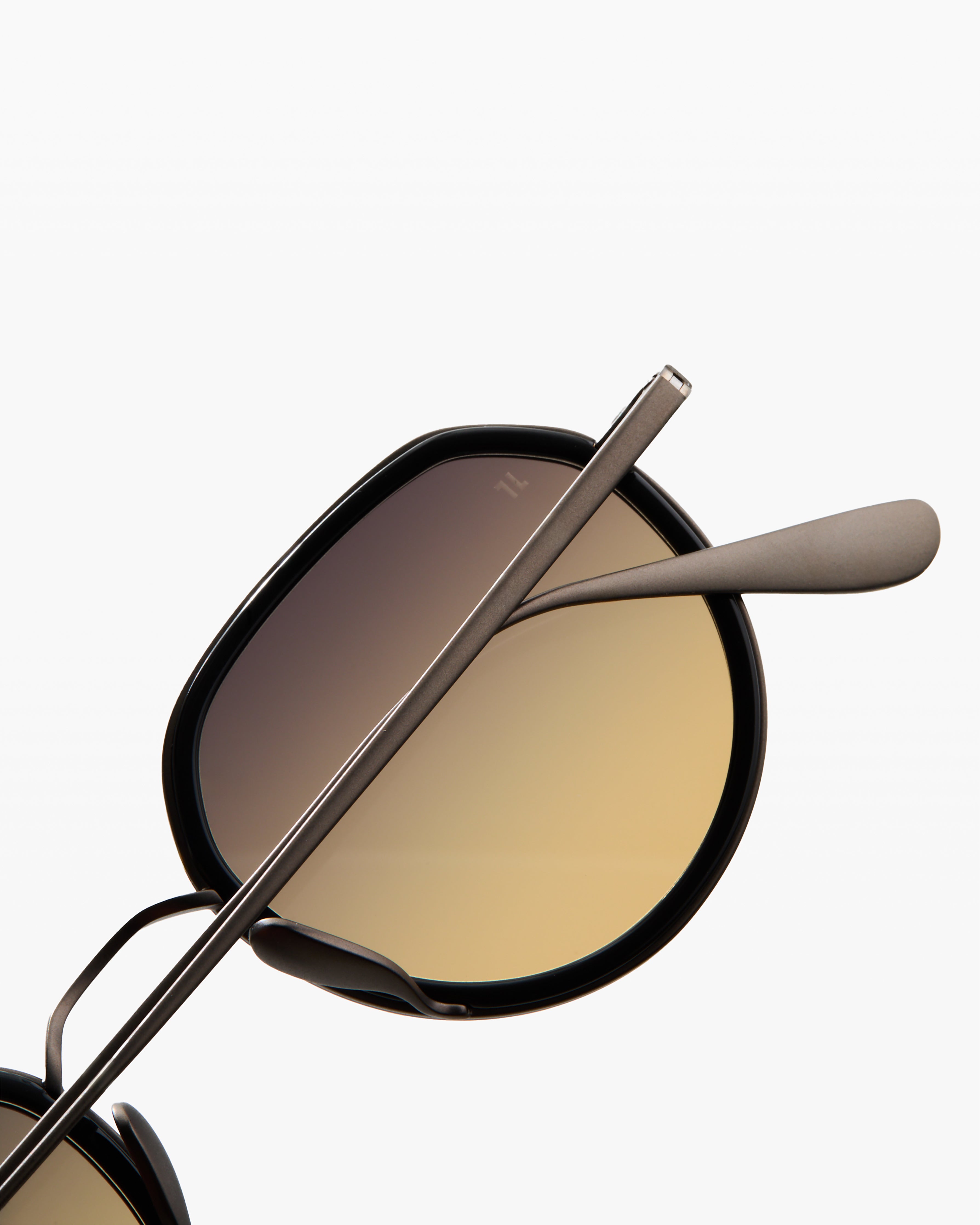 jimmy-fairly-la-spiaggia-lunettes-de-soleil-rondes-noires-titane-homme-taille-m image 8