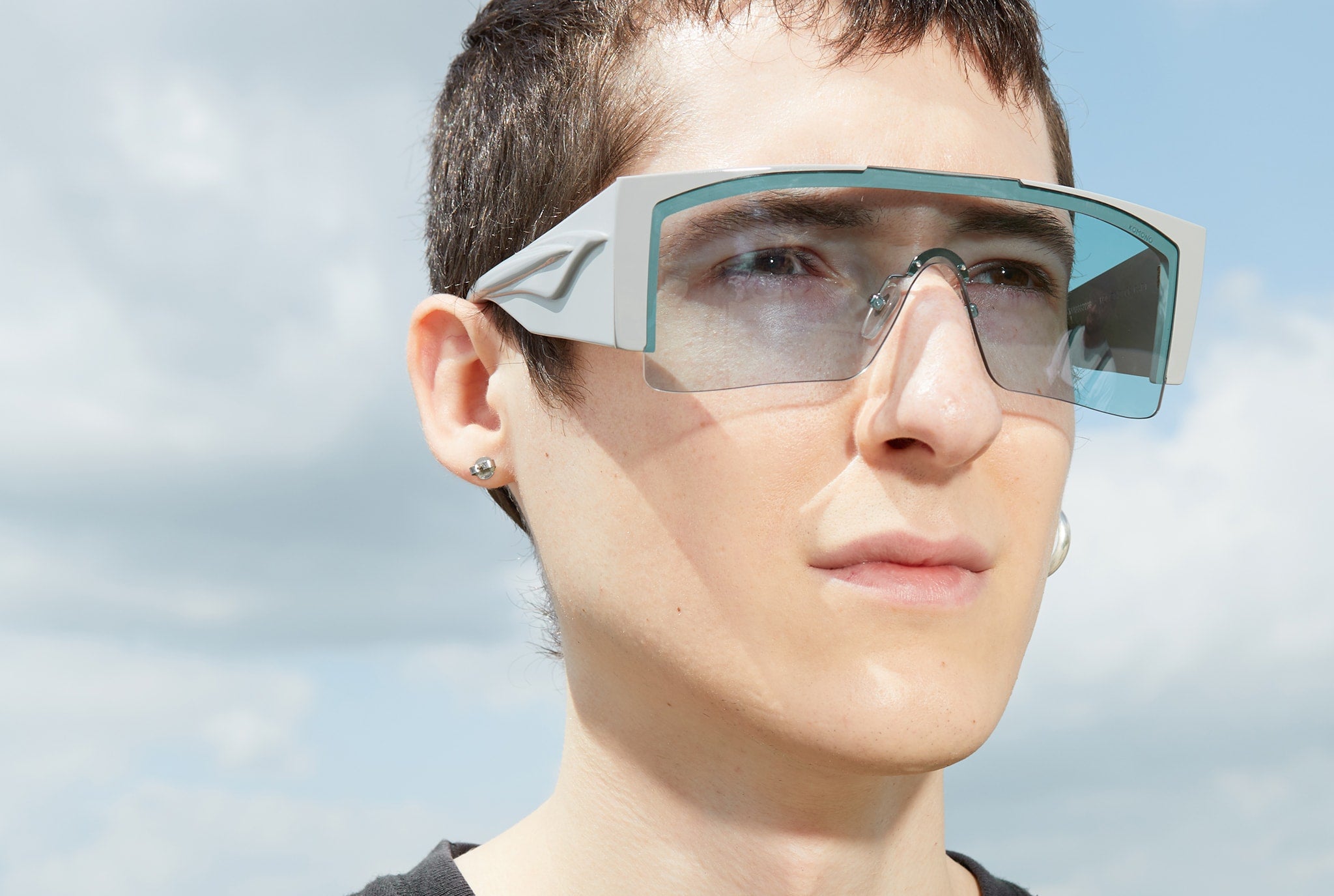 komono-annemarie-solid-grey-lunettes-de-soleil image 5