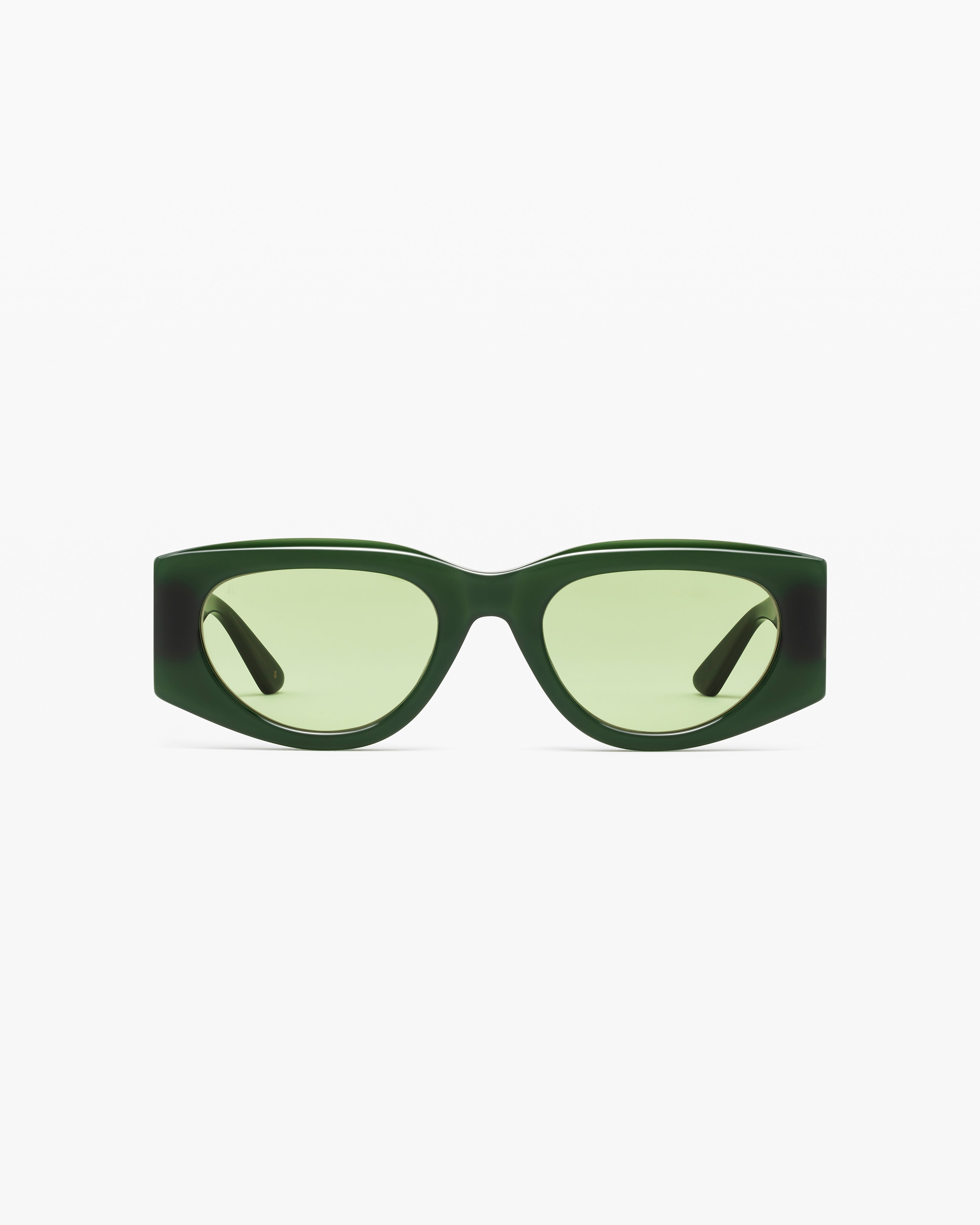 jimmy-fairly-studio-07-lunettes-de-soleil-ovales-papillon-en-ac-tate-pour-femme- image 1