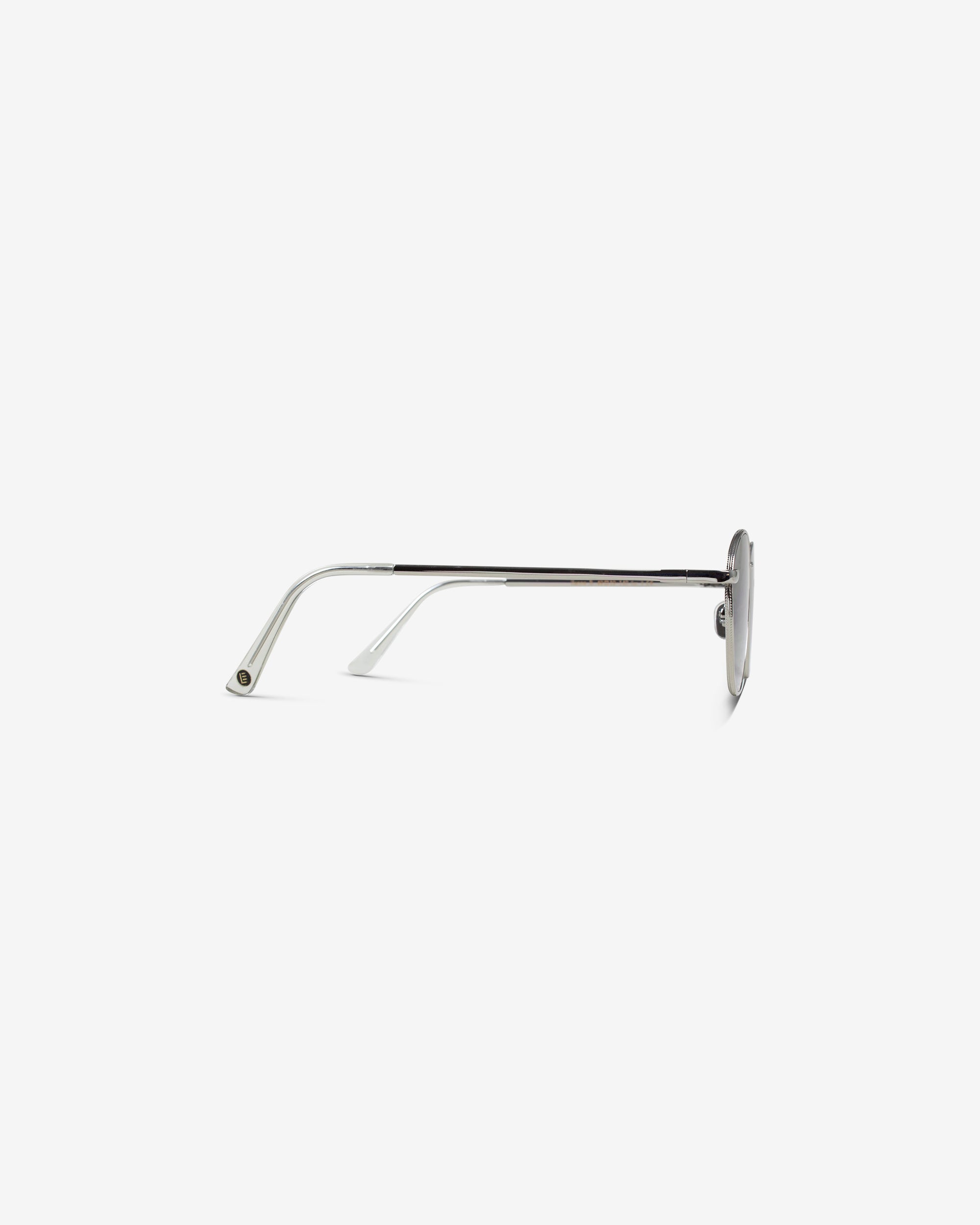 le-petit-lunetier-hanna-b-silver-lunettes-de-soleil-rondes-en-m-tal-argent image 4