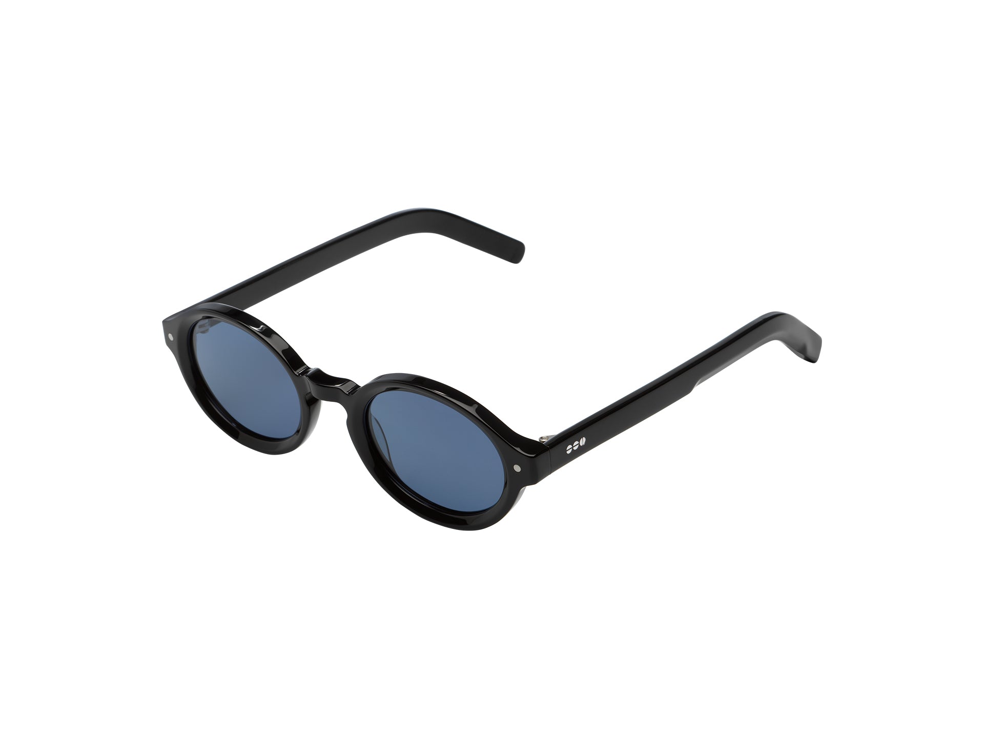 komono-jace-black-lunettes-de-soleil-ovales-polaris-es-en-ac-tate-recycl image 3