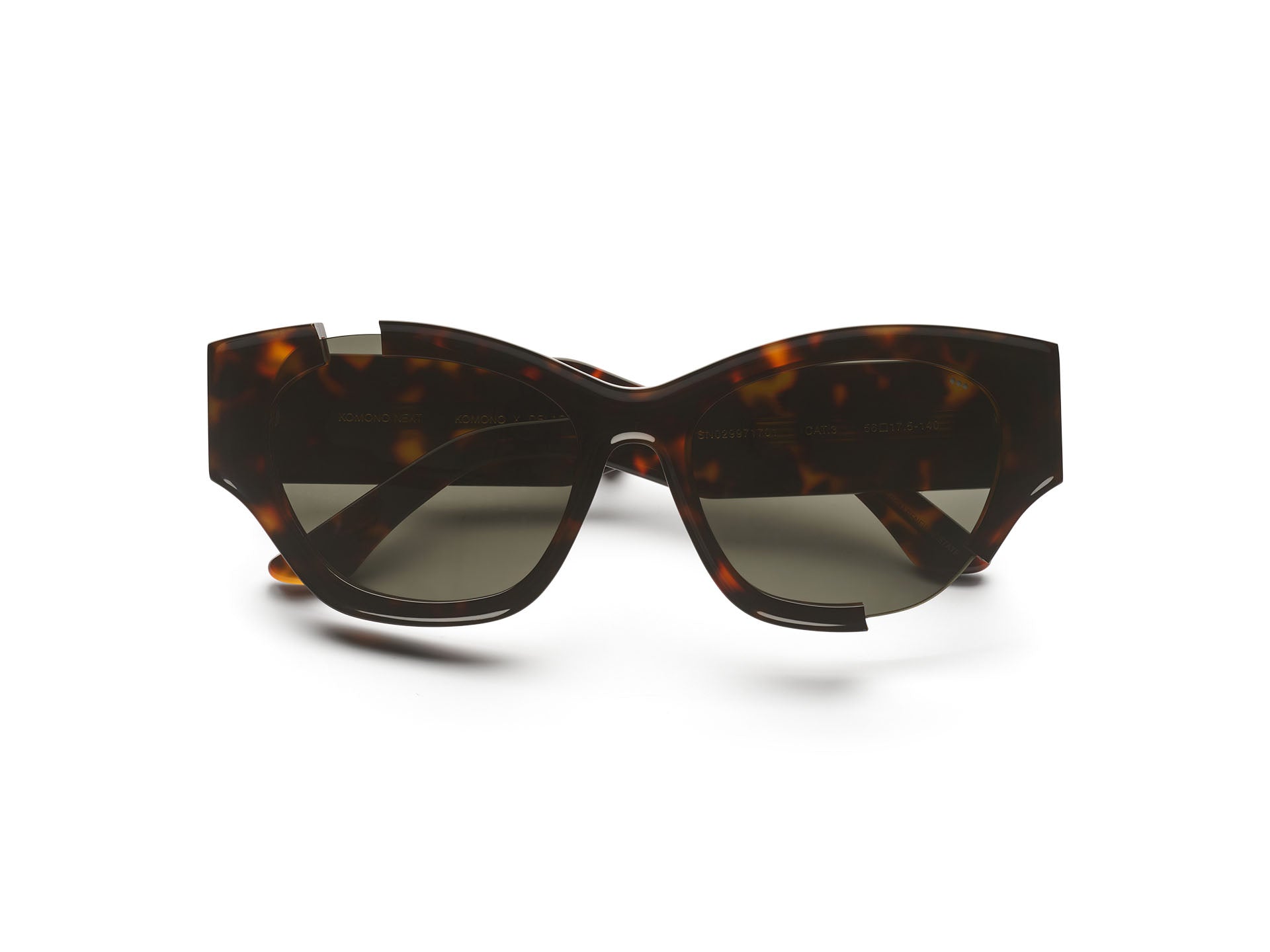 komono-x-delara-tavassoti-wildwood-lunettes-de-soleil-de-collaboration image 2