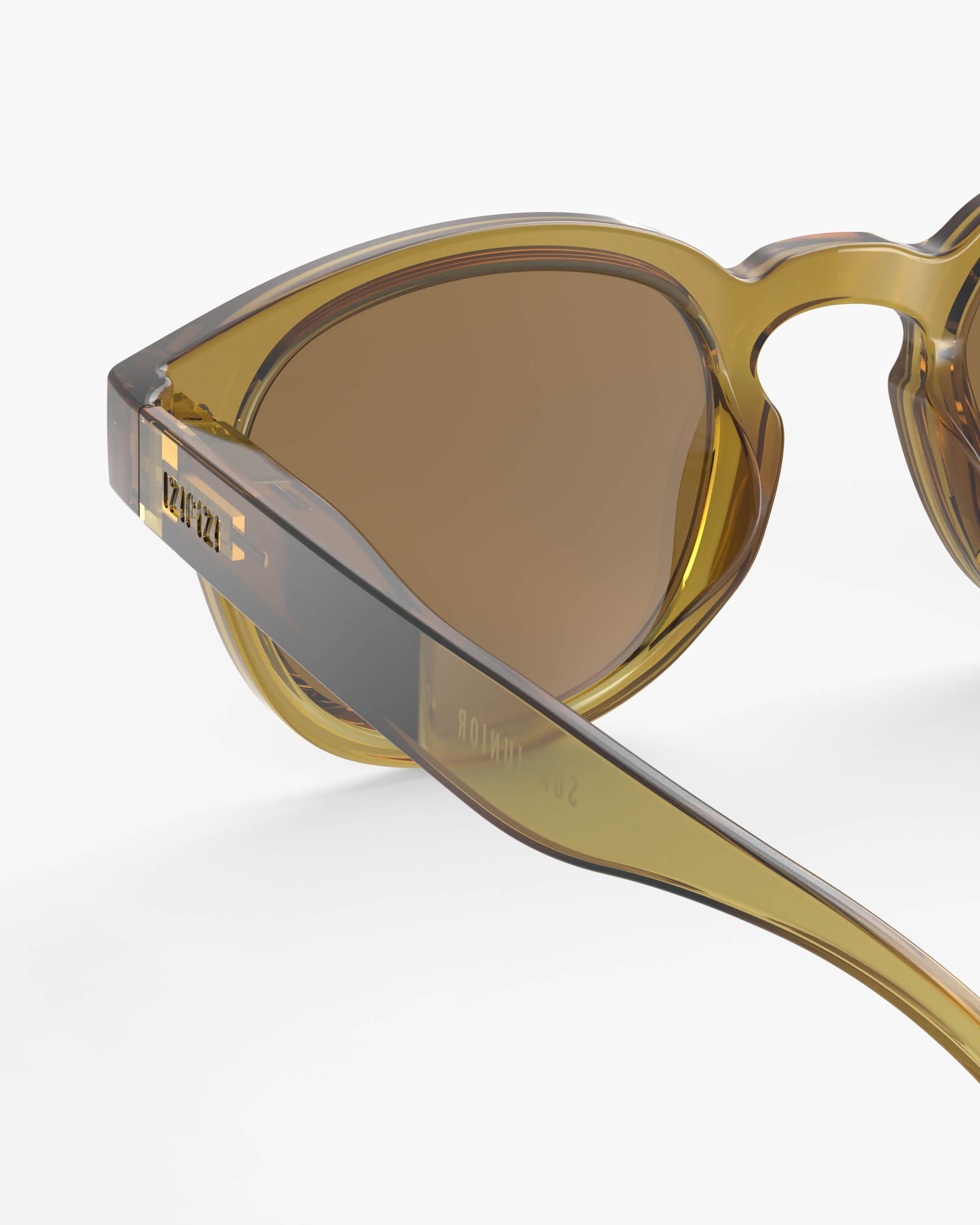izipizi-child-c-golden-green-polarized-lunettes-de-soleil-enfant image 4