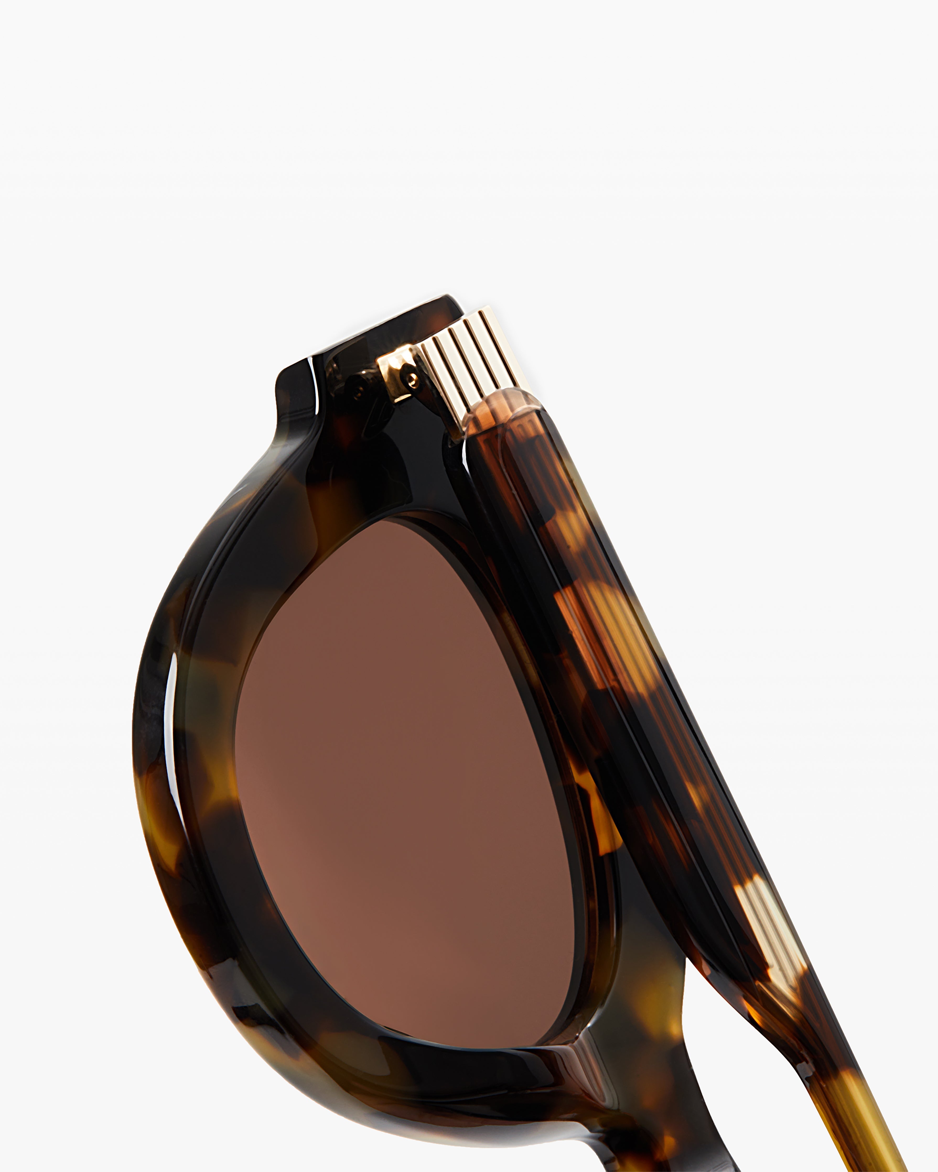 jimmy-fairly-la-paoli-lunettes-de-soleil-papillon-en-ac-tate-femme-caille-jaune image 5