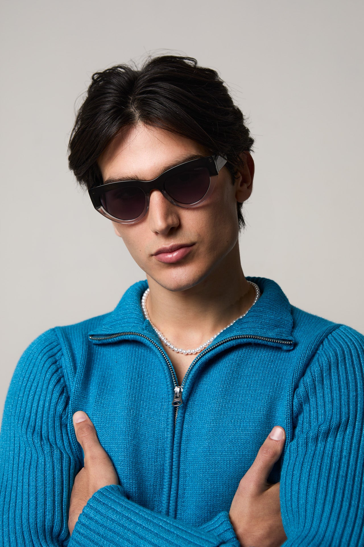 komono-kim-emerald-shadow-lunettes-de-soleil-oeil-de-chat image 4