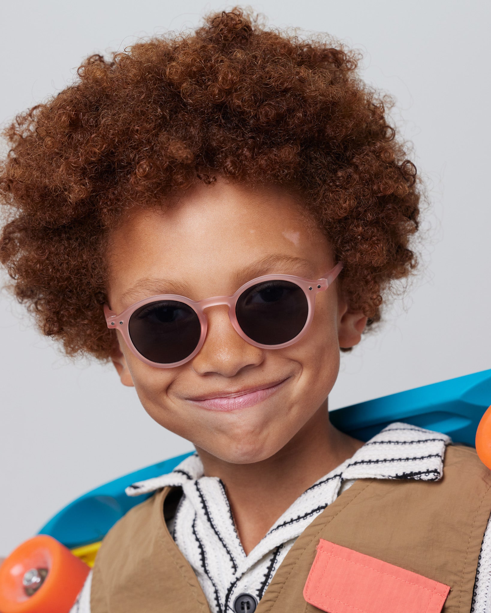izipizi-junior-sun-d-rose-lunettes-de-soleil-enfant-unisexe-protection-100-uv image 6