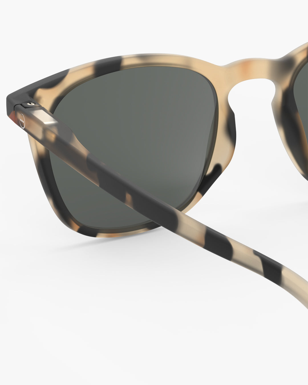 izipizi-reading-sun-e-light-tortoise-lunettes-de-lecture-solaires-lunettes-loupe image 4