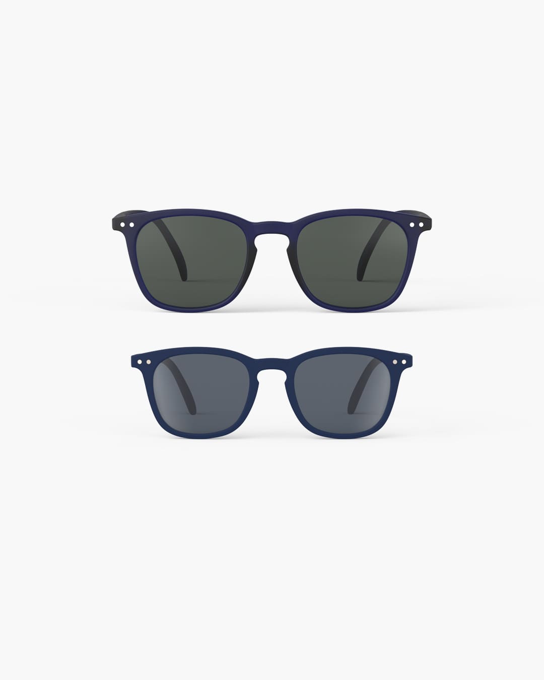 izipizi-duo-mini-me-lunettes-de-soleil-e-adulte-midnight-blue-et-enfant-navy-blu image 1