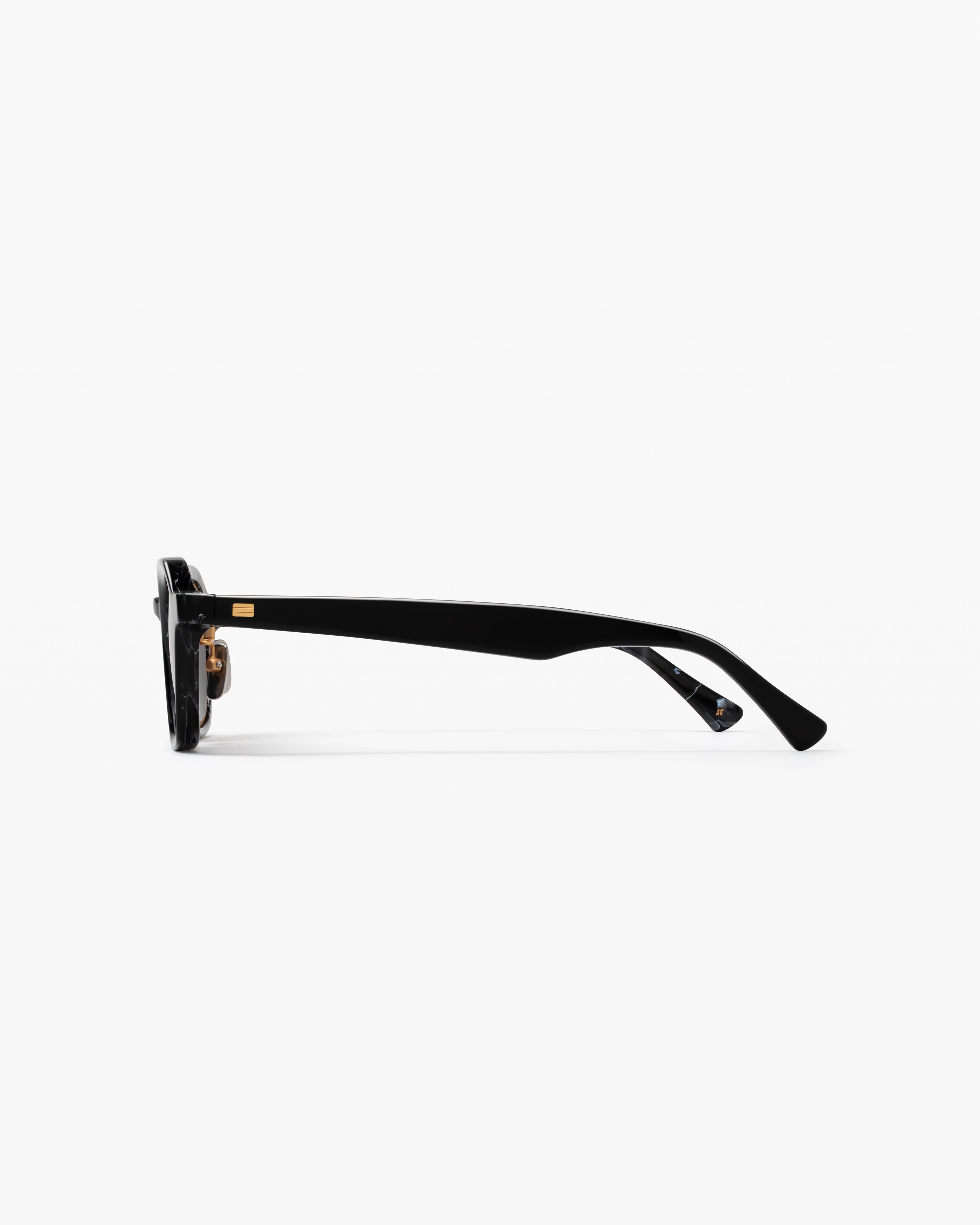 jimmy-fairly-la-cory-lunettes-de-soleil-carr-es-noires-m-tal-dor image 3