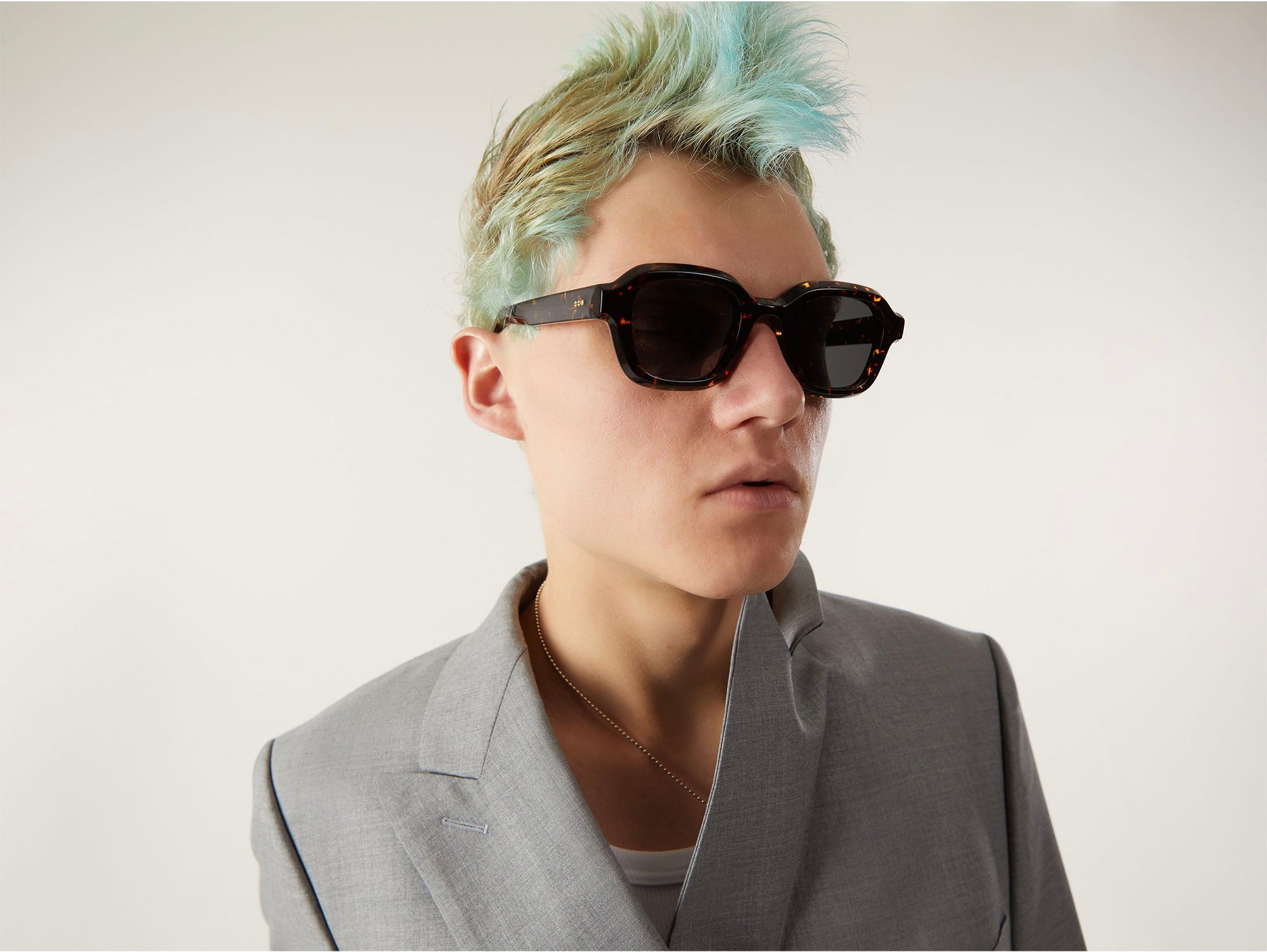 komono-will-flake-lunettes-de-soleil-caille-polaris-es-grand-format image 3