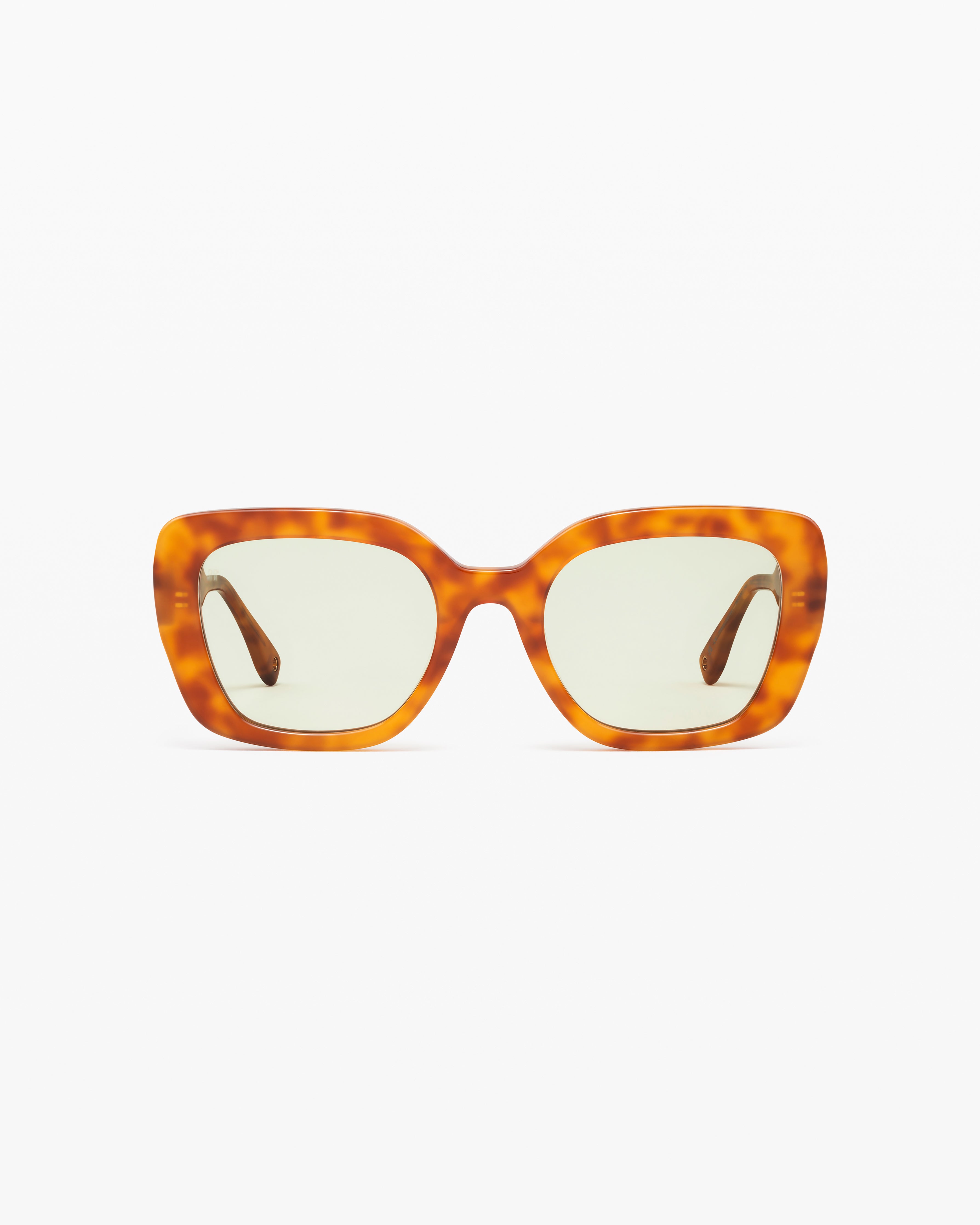 jimmy-fairly-la-amaya-lunettes-de-soleil-papillon-oversize-caille-claire image 1