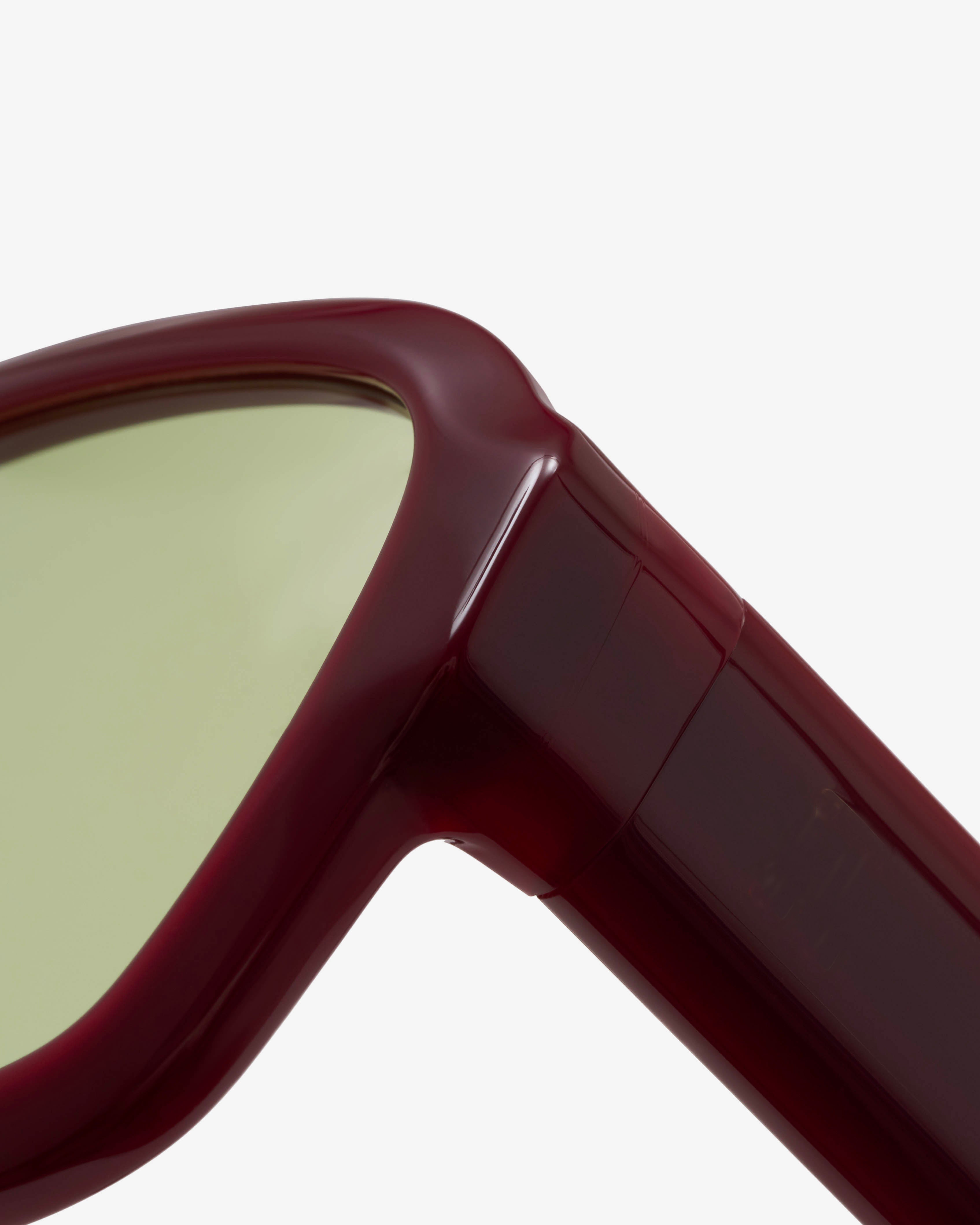 le-petit-lunetier-beaurivage-grenat-lunettes-de-soleil-oversize-ac-tate-bordeaux image 6
