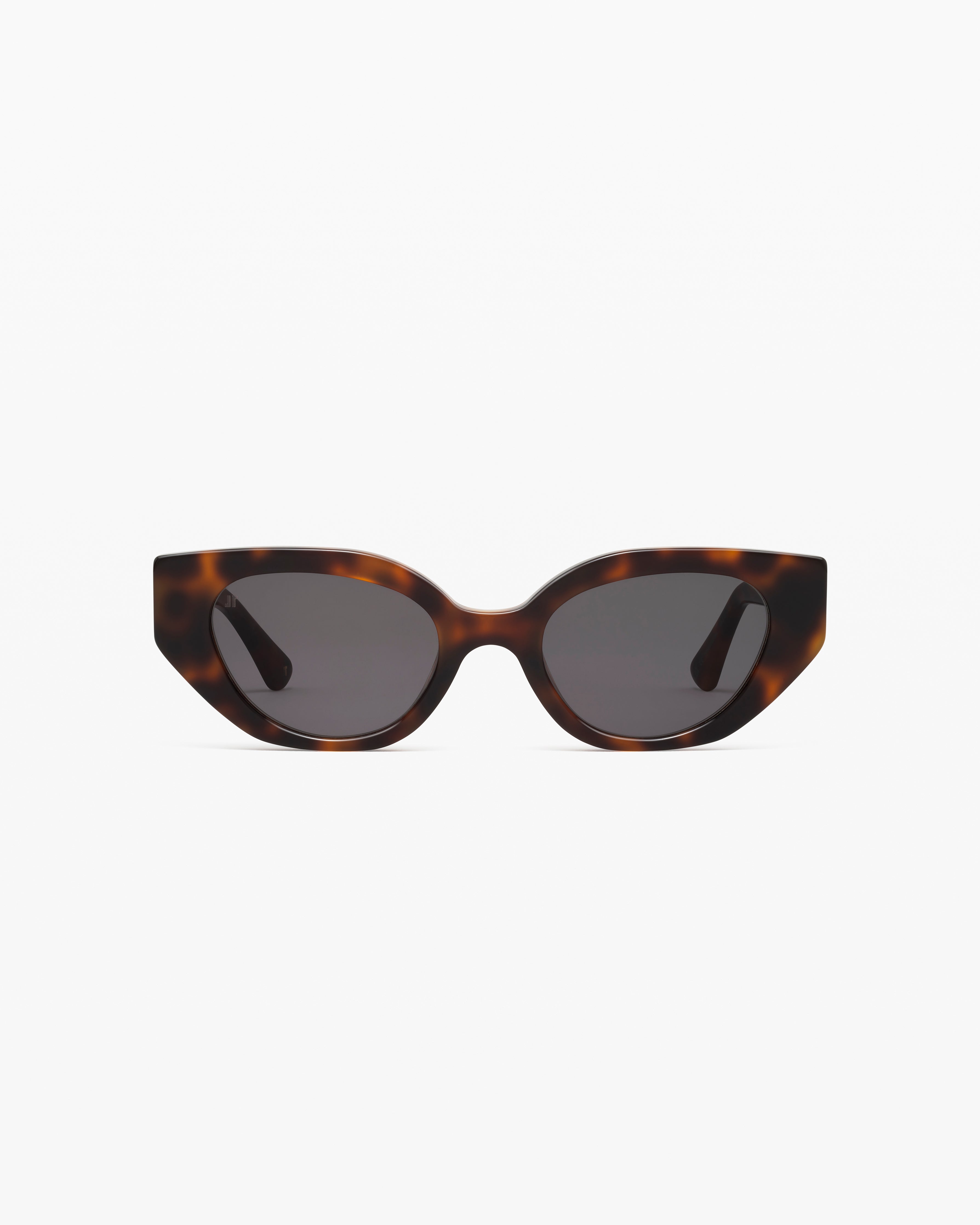 jimmy-fairly-la-ariele-lunettes-de-soleil-papillon-en-ac-tate-caille-fonc-e-tail image 1