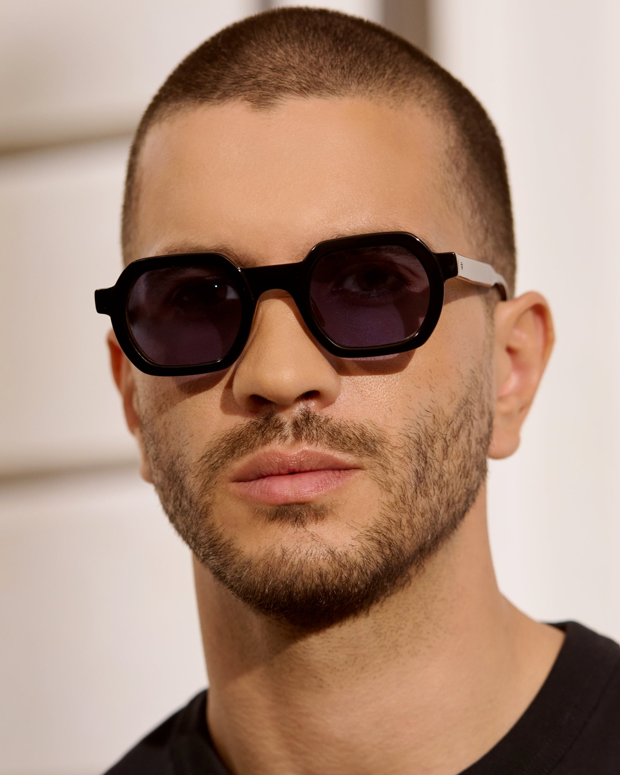 jimmy-fairly-la-darren-jf-colors-lunettes-de-soleil-rectangulaire-noire-verres-c image 2
