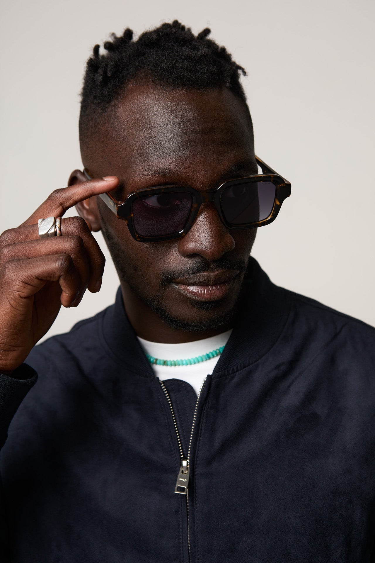 lunettes-de-soleil-komono-lionel-dark-tortoise image 6