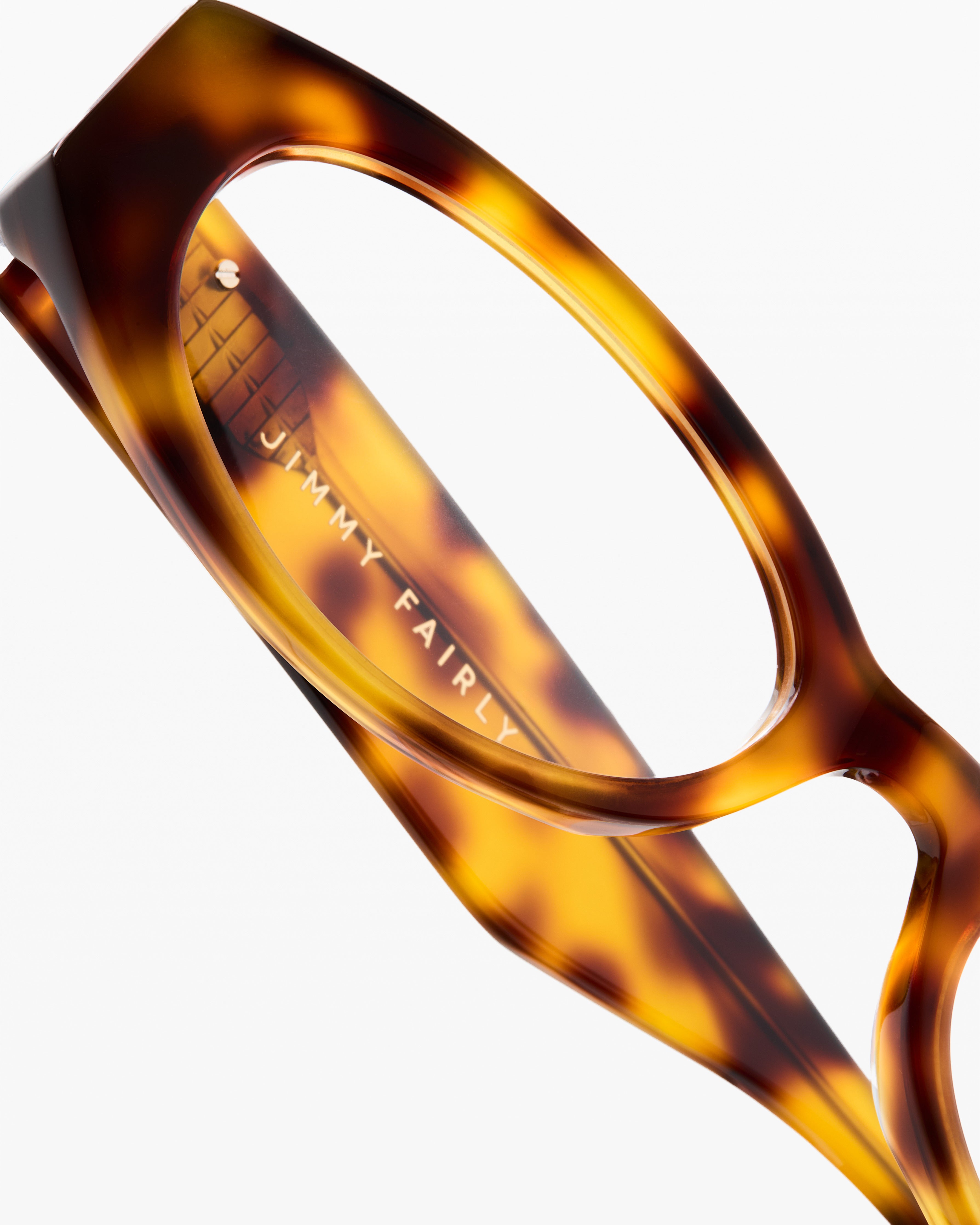 jimmy-fairly-la-tiana-lunettes-de-vue-ovales-caille-claire-style-90s-en-ac-tate- image 4