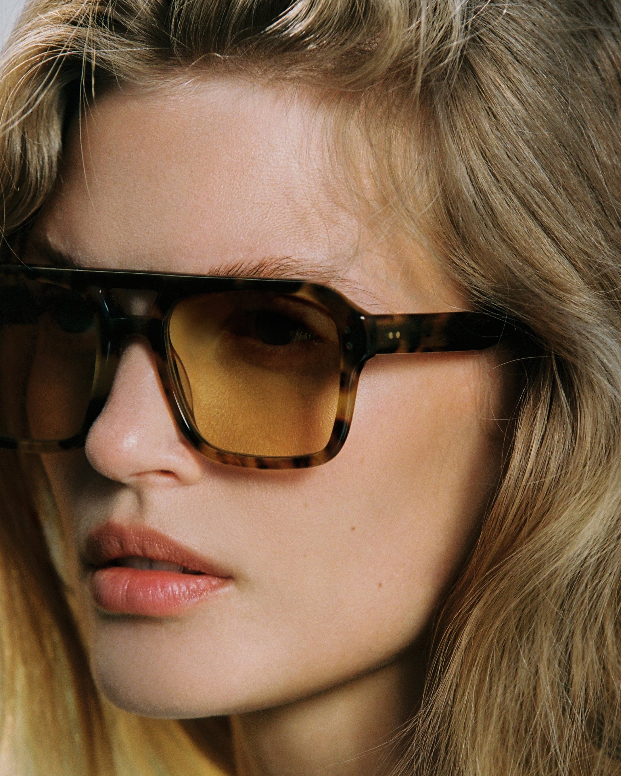 jimmy-fairly-la-alex-lunettes-de-soleil-aviateur-en-ac-tate-caille-fonc-e-taille image 2
