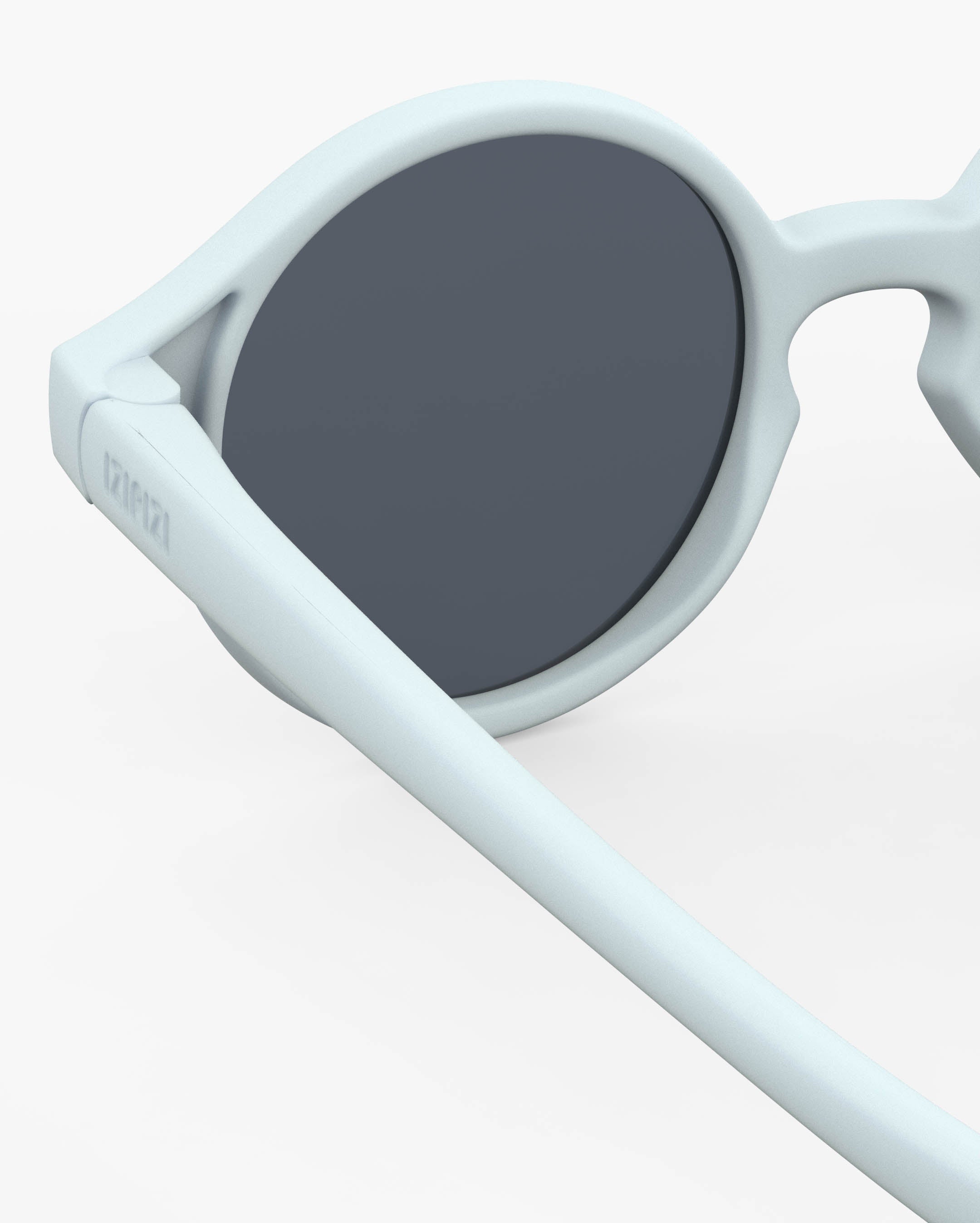 izipizi-baby-d-sweet-blue-polarized-lunettes-de-soleil-b-b image 4