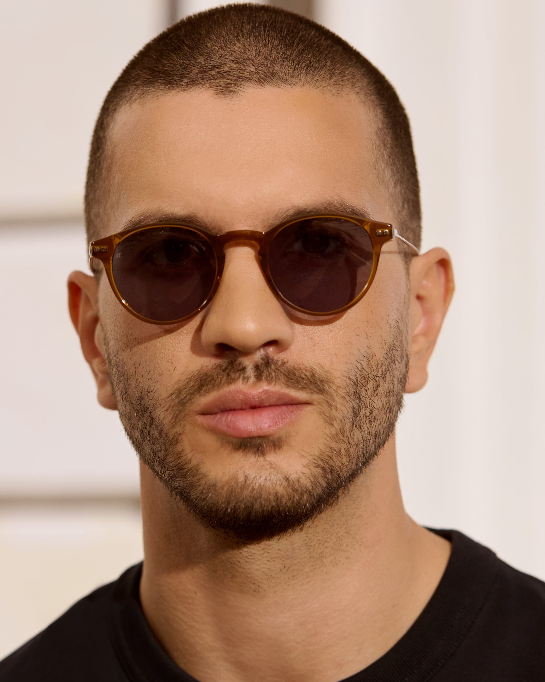 jimmy-fairly-la-emilio-l-lunettes-de-soleil-rondes-homme-marron image 2