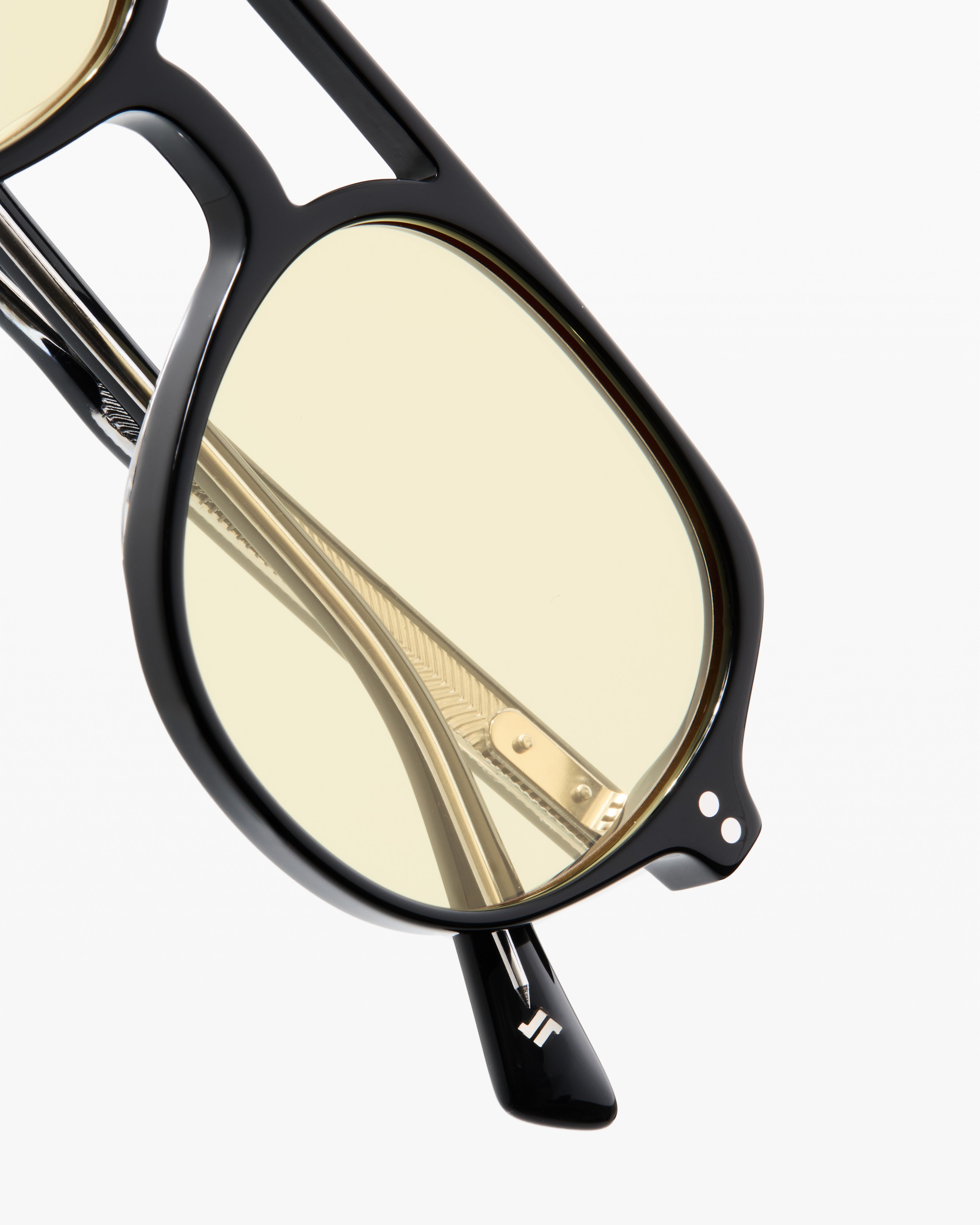 jimmy-fairly-la-lars-lunettes-de-soleil-aviateur-noires-en-ac-tate-verres-teint- image 6